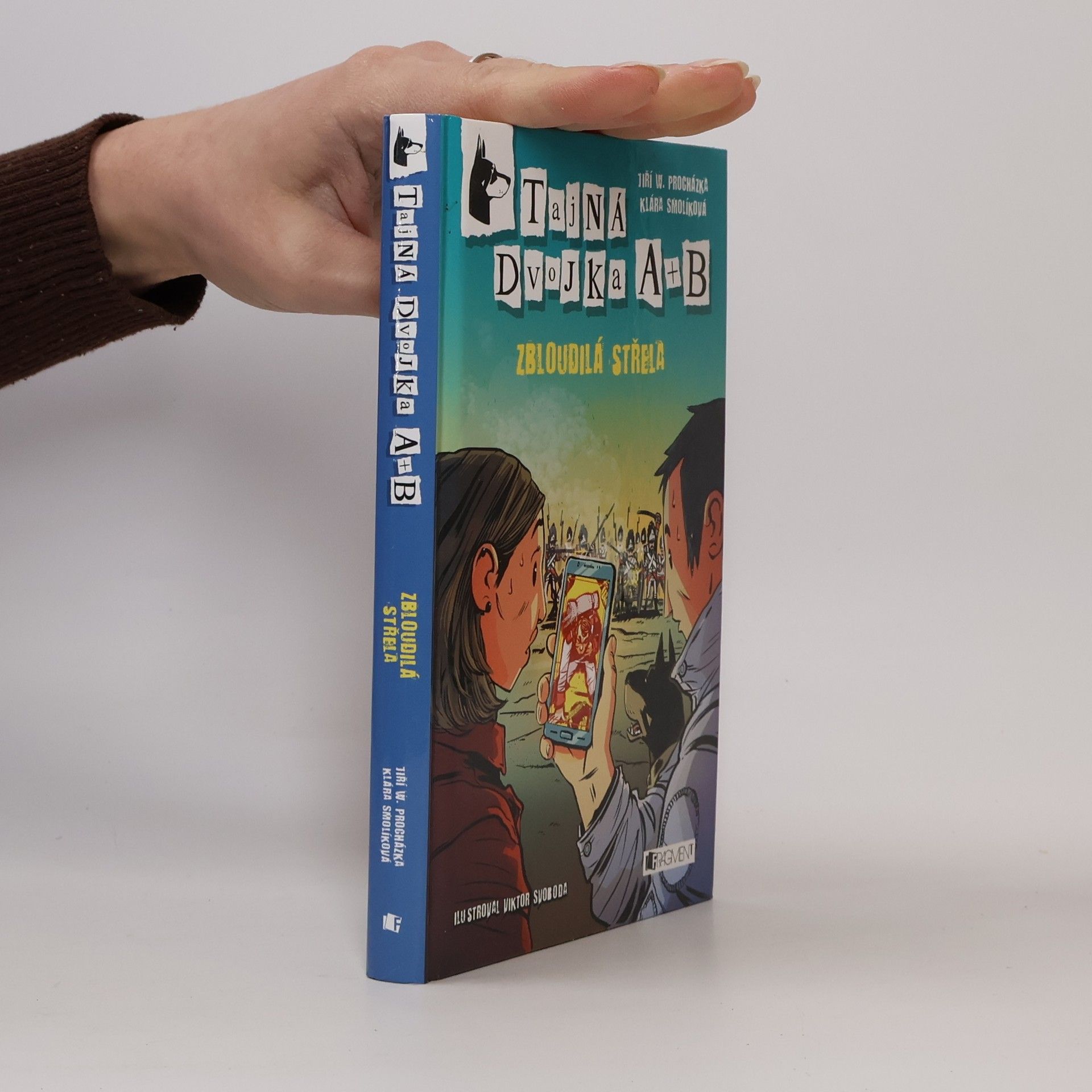 Klára Smolíková Zbloudilá střela