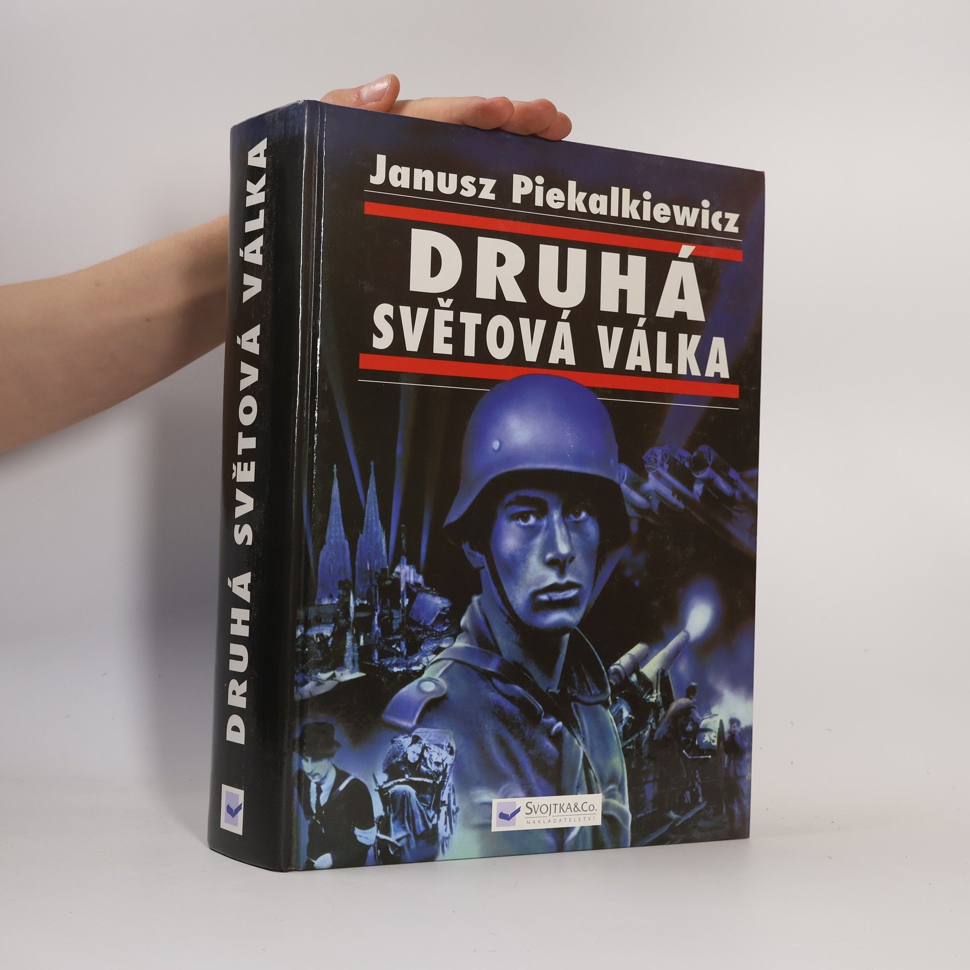 Janusz Piekałkiewicz Druhá světová válka