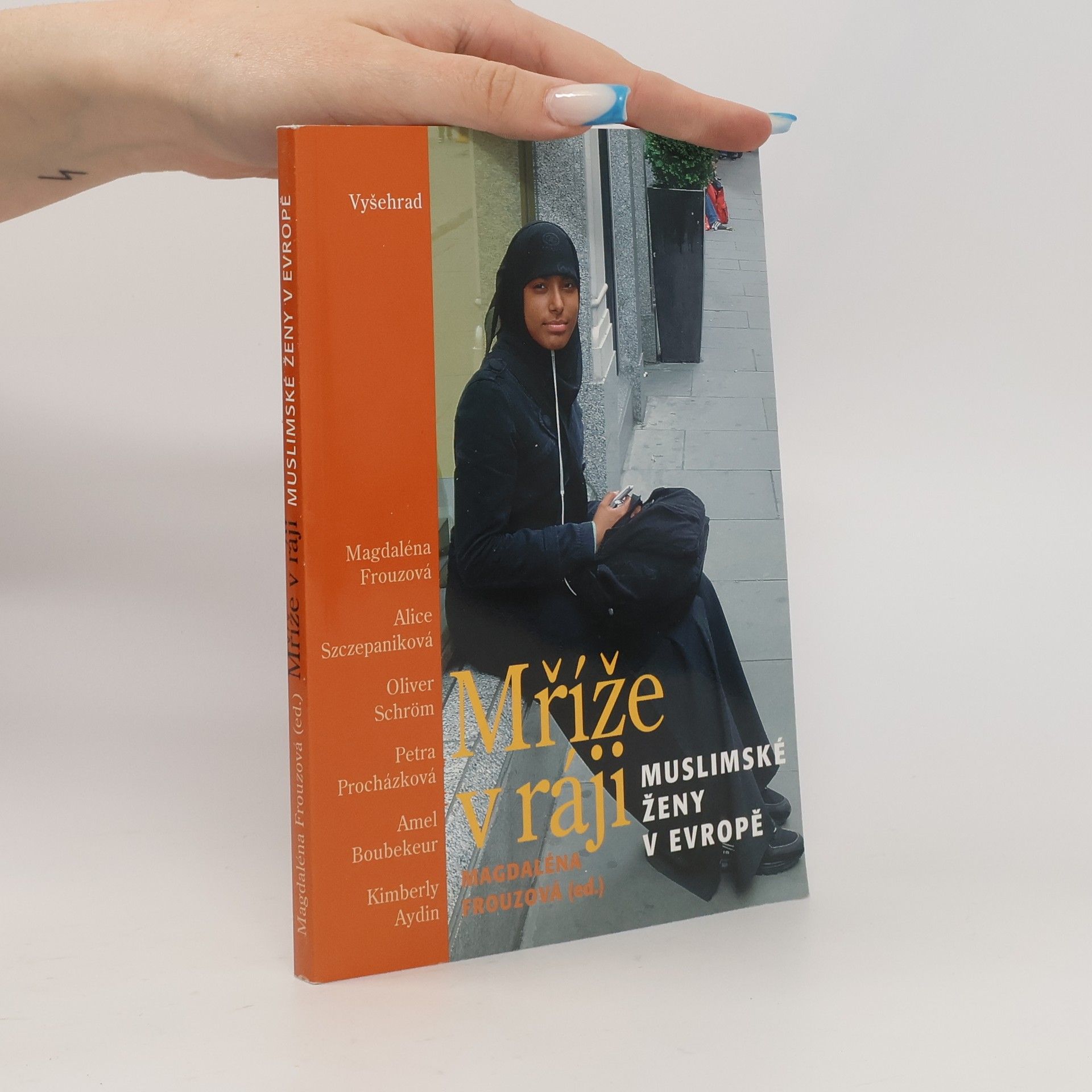 Magdaléna Frouzová Mříže v ráji