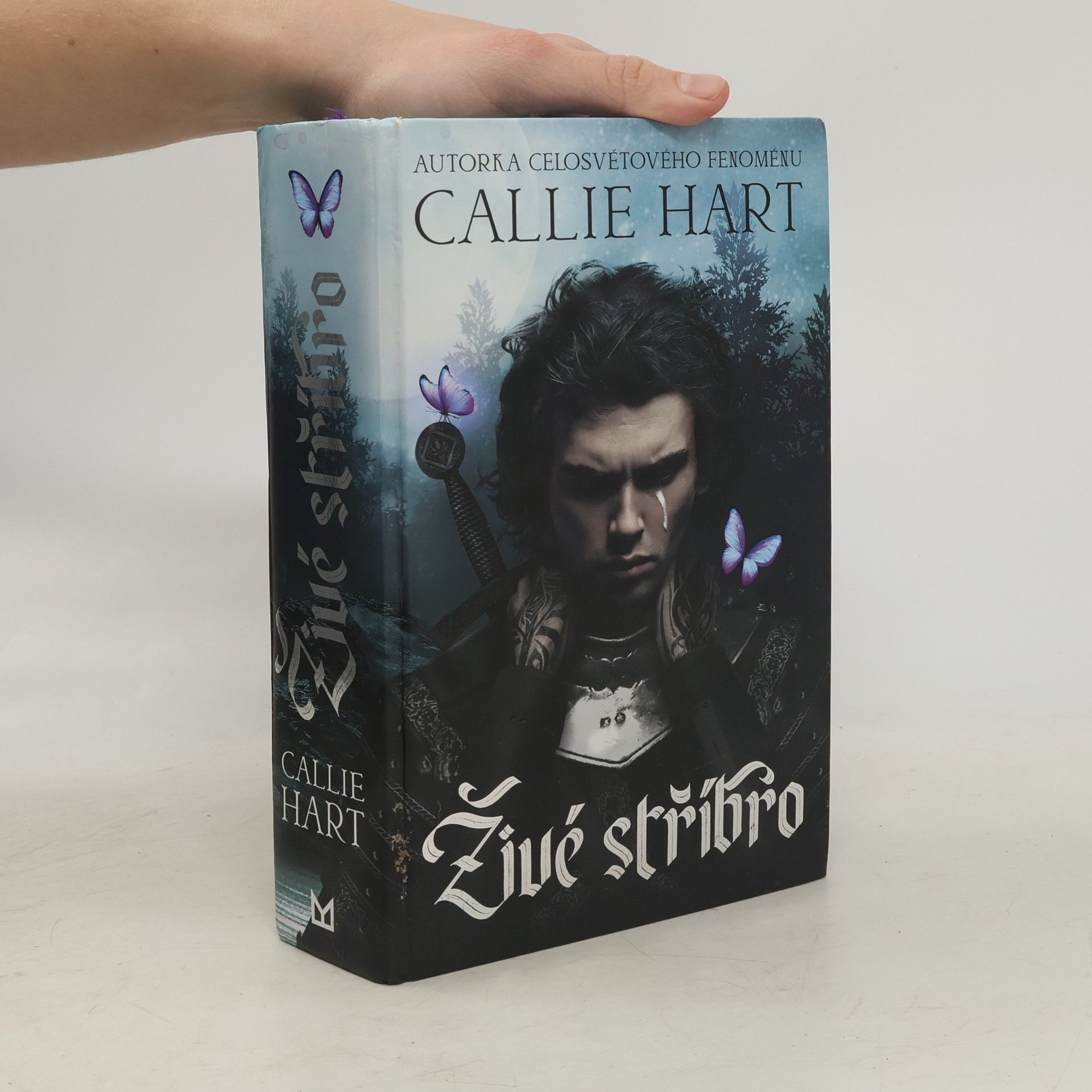 Callie Hart Živé stříbro