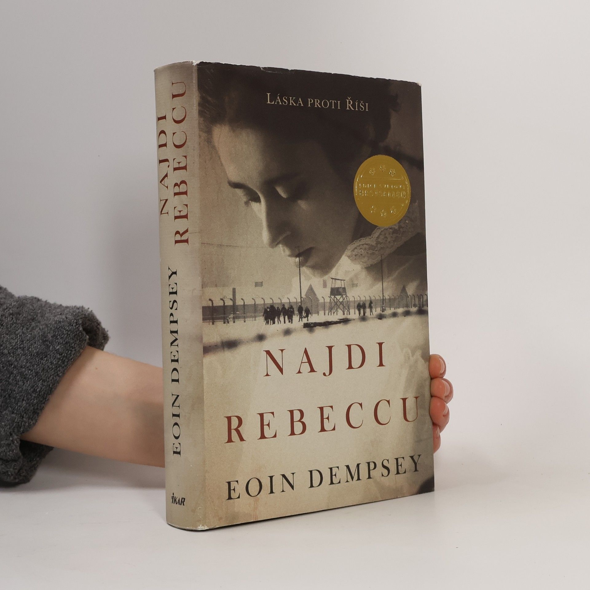 Eoin Dempsey Najdi Rebeccu