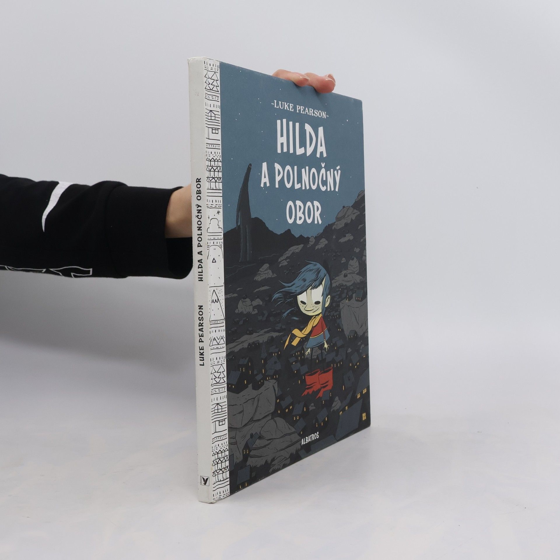 Luke Pearson Hilda a polnočný obor