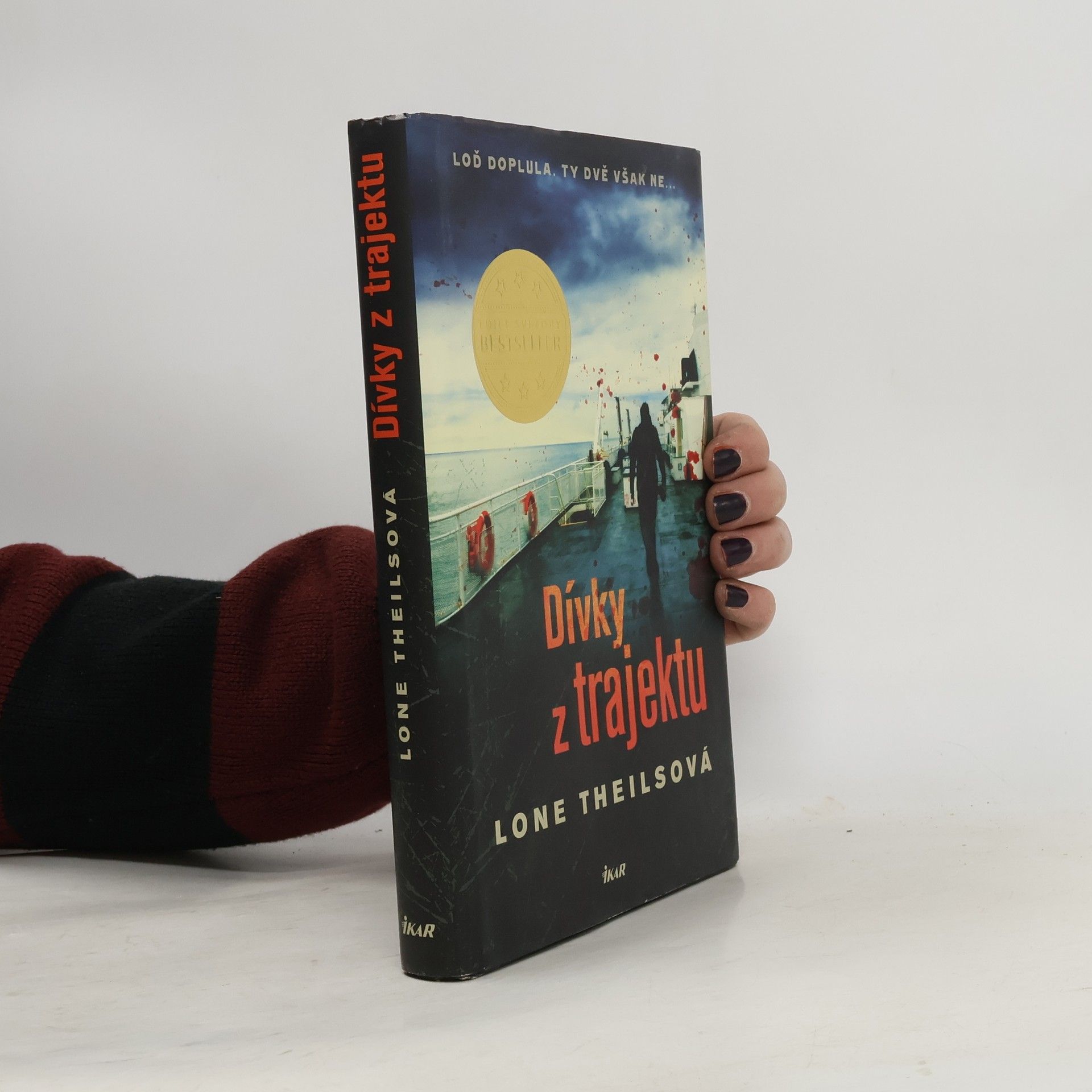 Lone Theils Dívky z trajektu