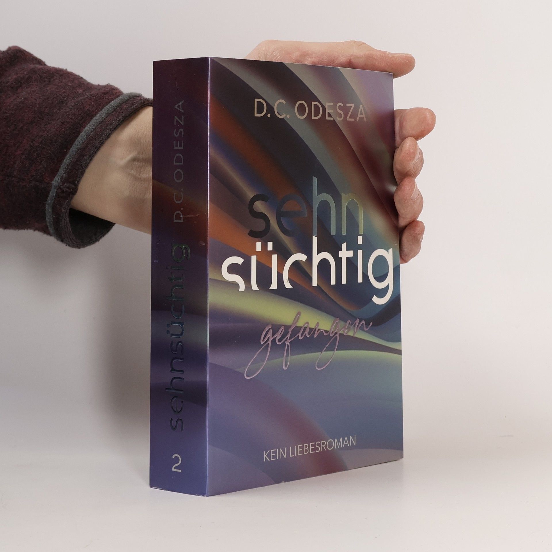 D. C. Odesza Sehnsüchtig Gefangen