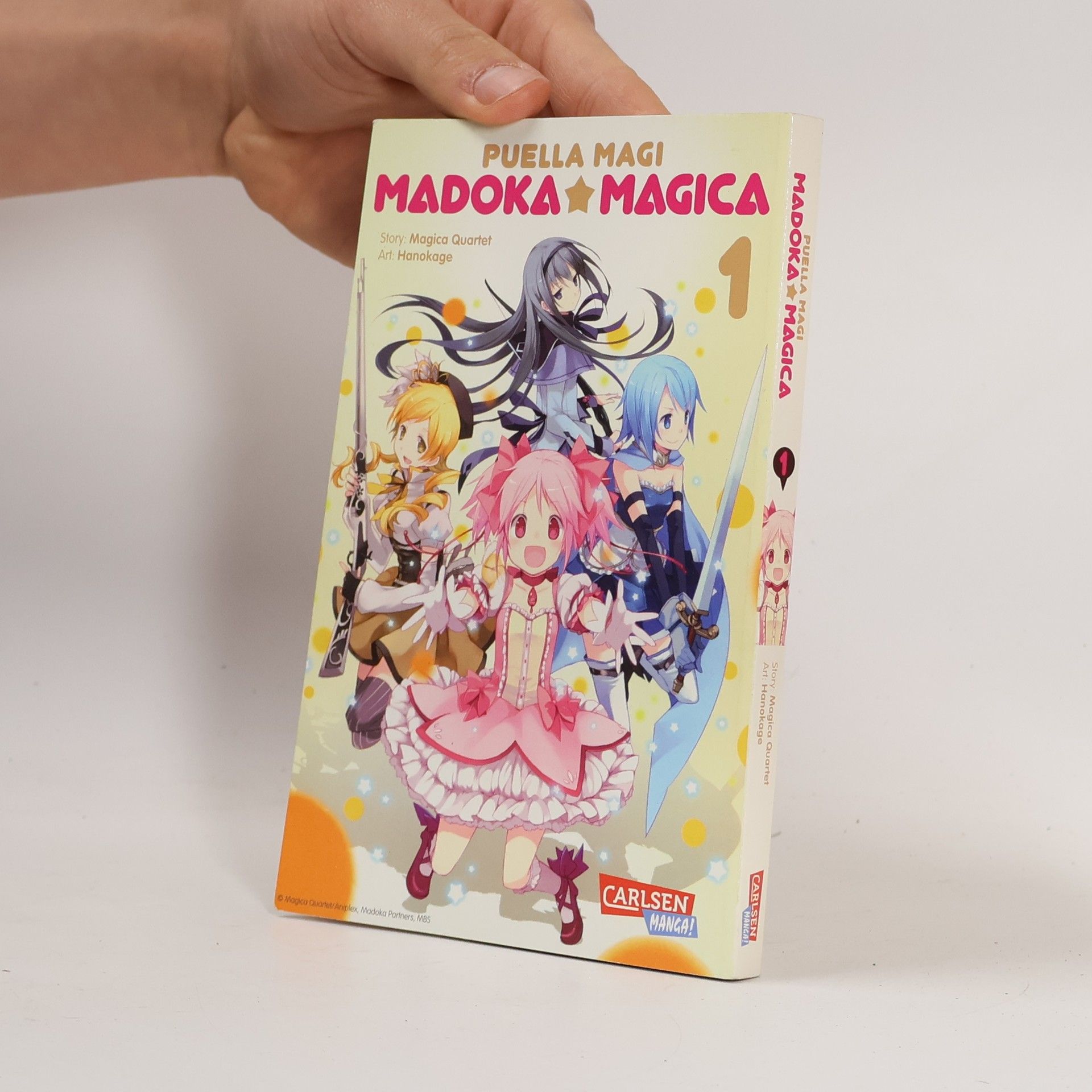 Kolektív autorov Puella magi Madoka magica