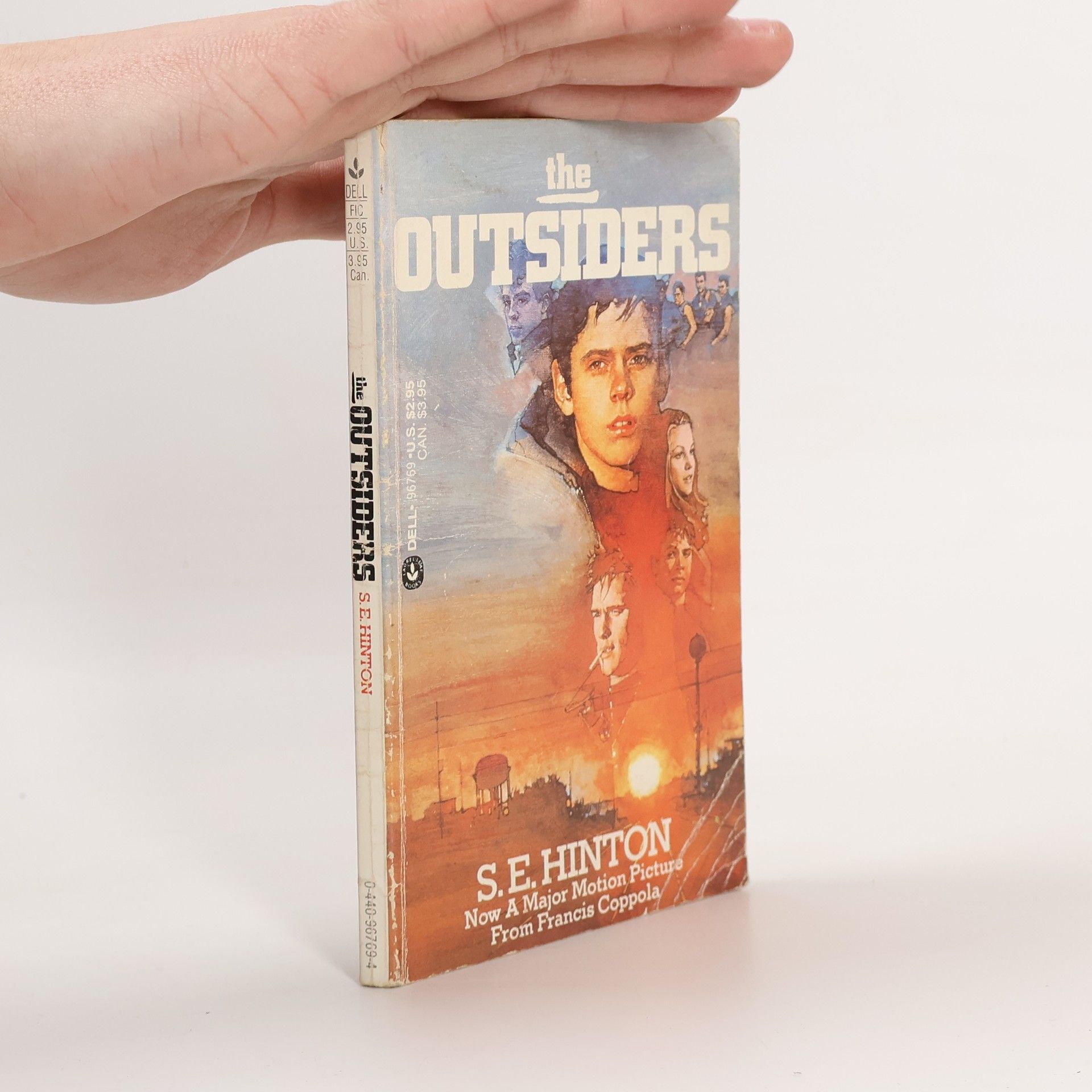 Susan E. Hinton The Outsiders