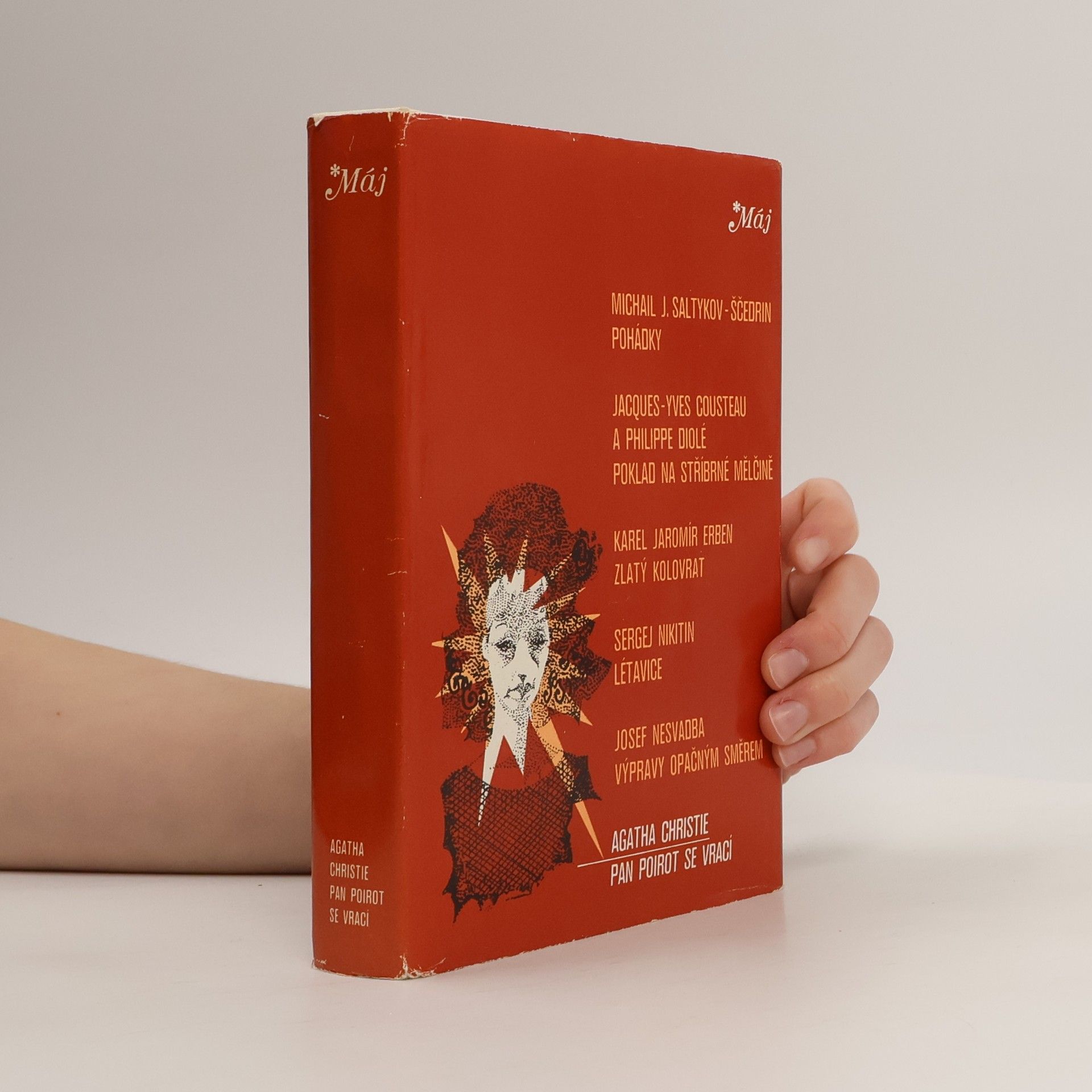 Agatha Christie Pan Poirot se vrací