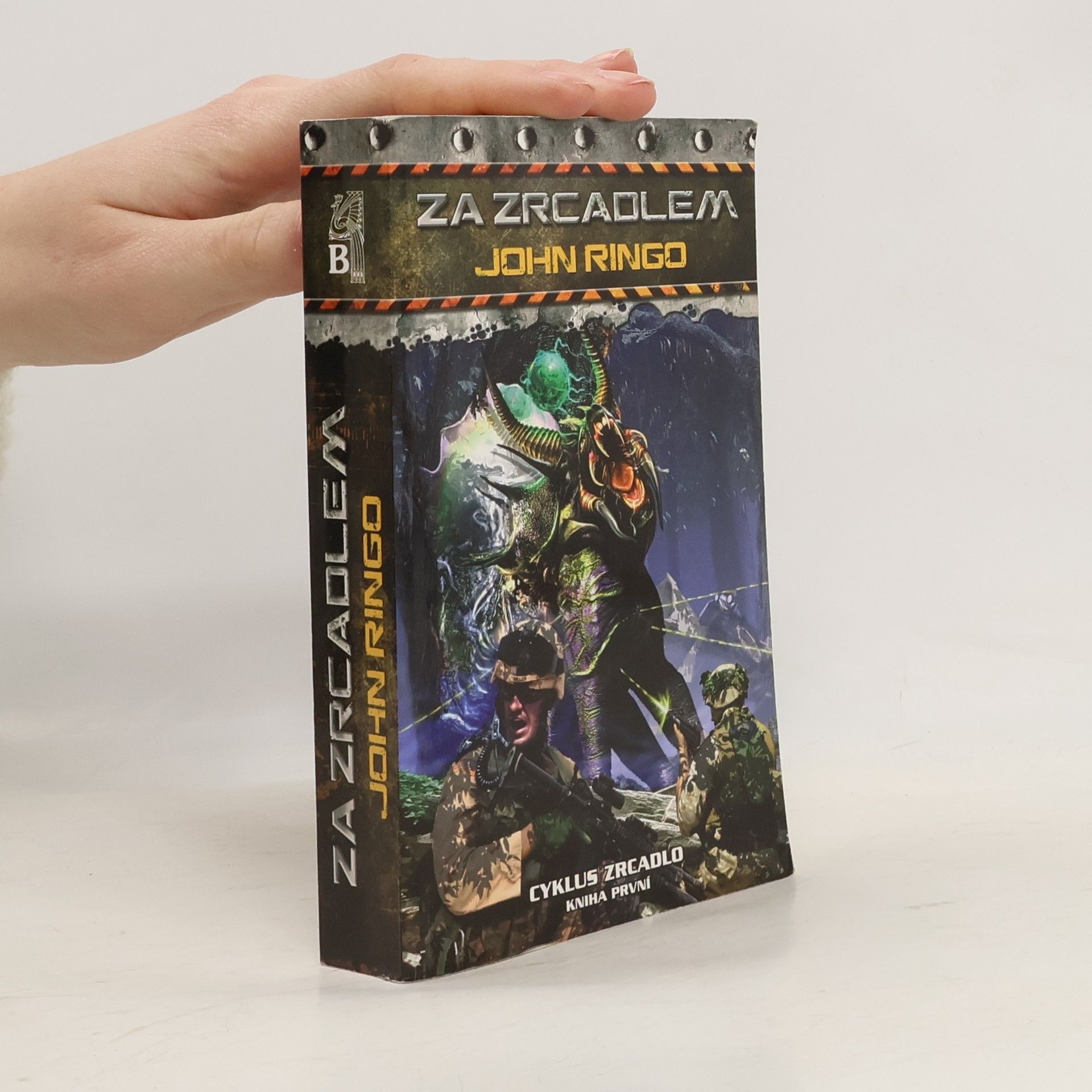 John Ringo Za zrcadlem. 1. díl