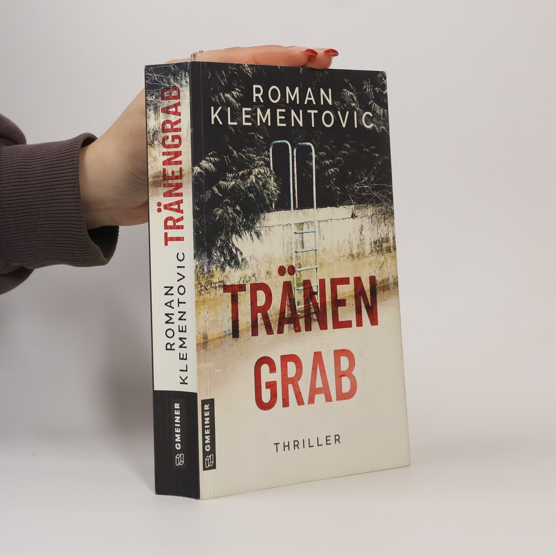 Roman Klementovic Tränengrab. Thriller