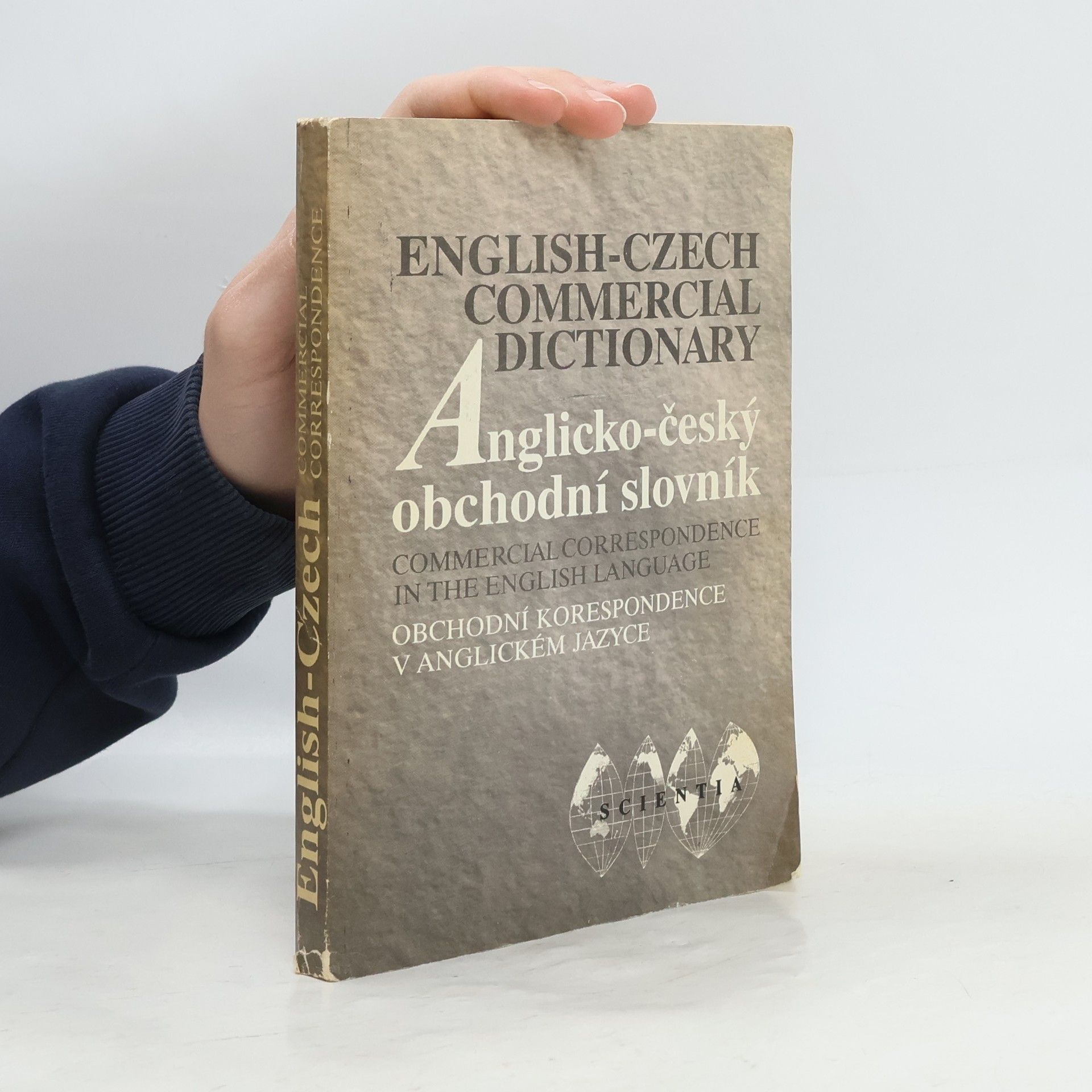Dagmar Dvořáková Anglicko-český obchodní slovník s přílohou Anglicko-české obchodní korespondence