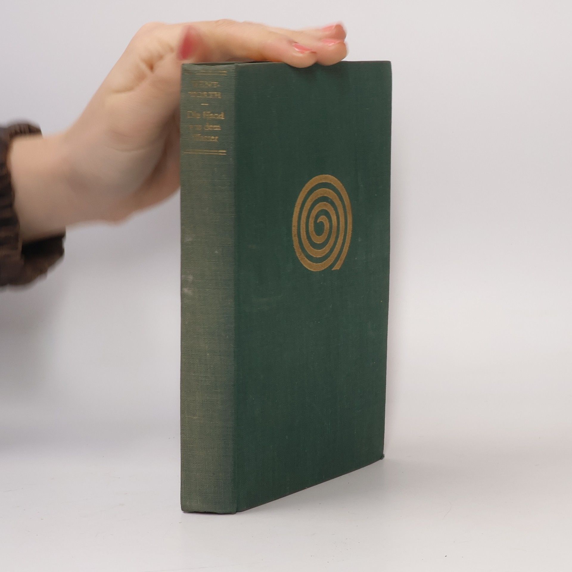 Die Hand aus dem Wasser