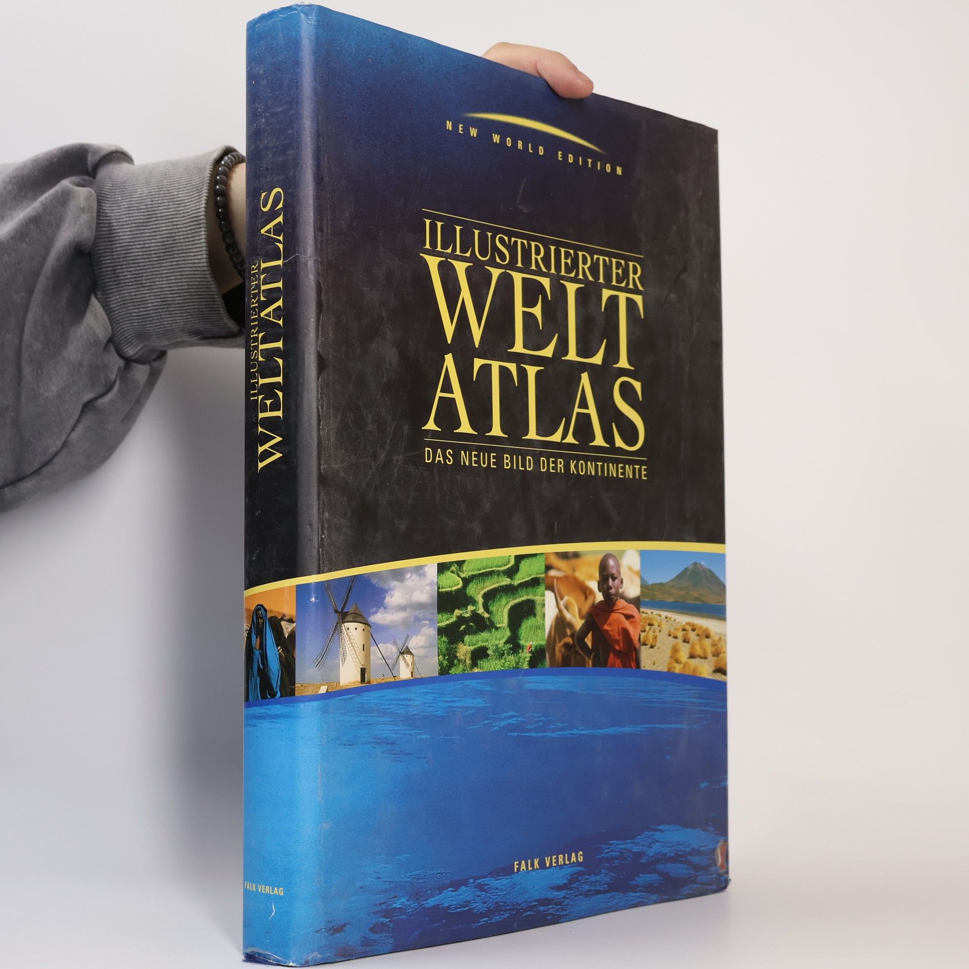 Kolektiv autorů Welt Atlas. Illustriertes Porträt der Kontinente