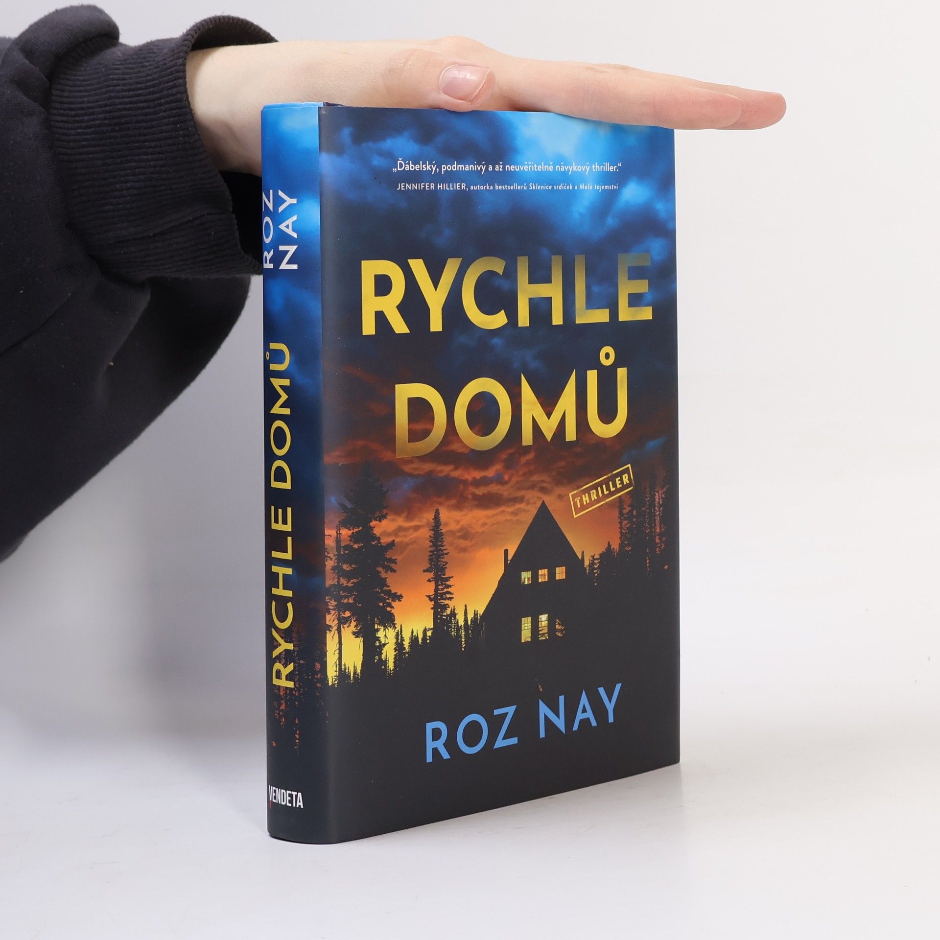 Roz Nay Rychle domů