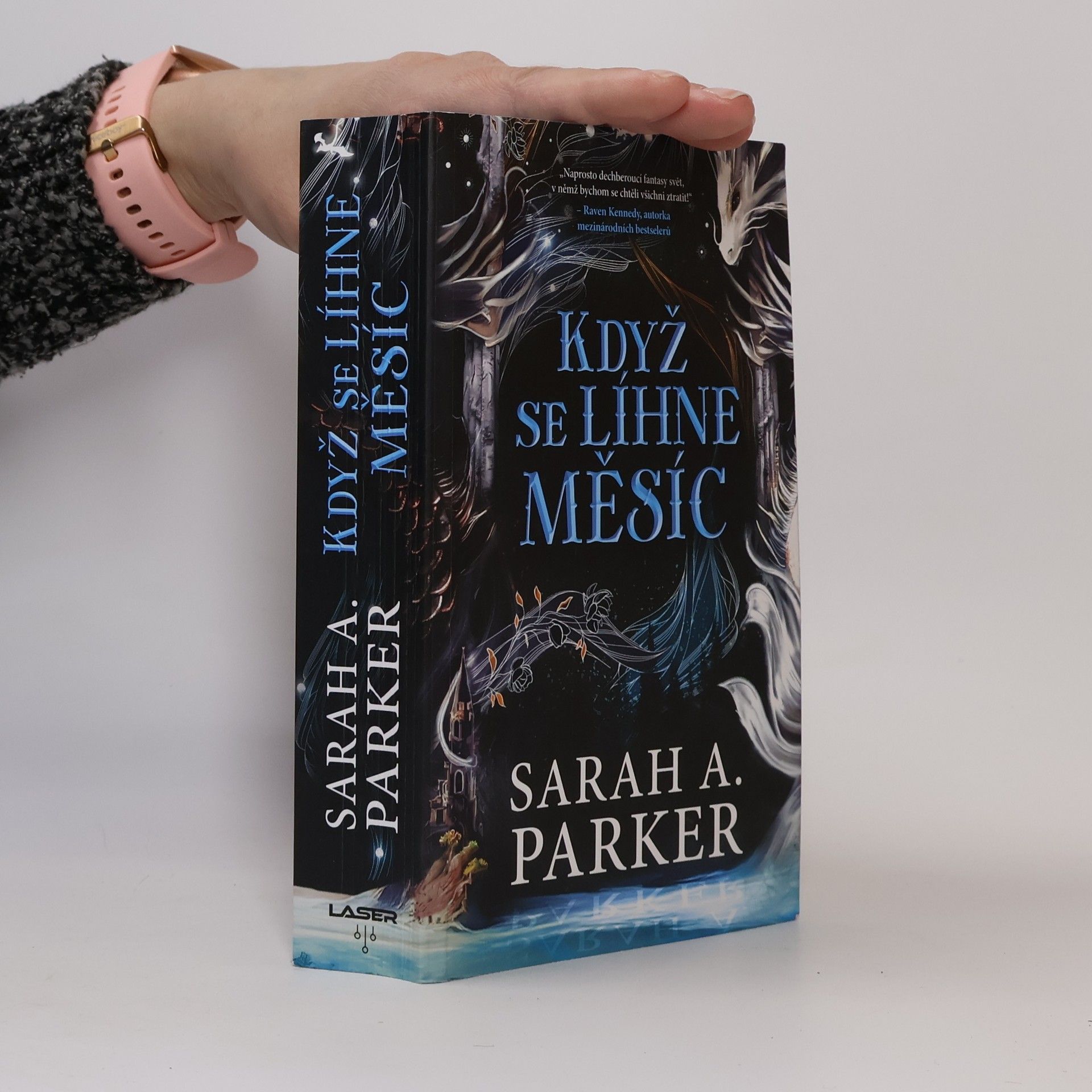 Aleš Procházka Když se líhne měsíc