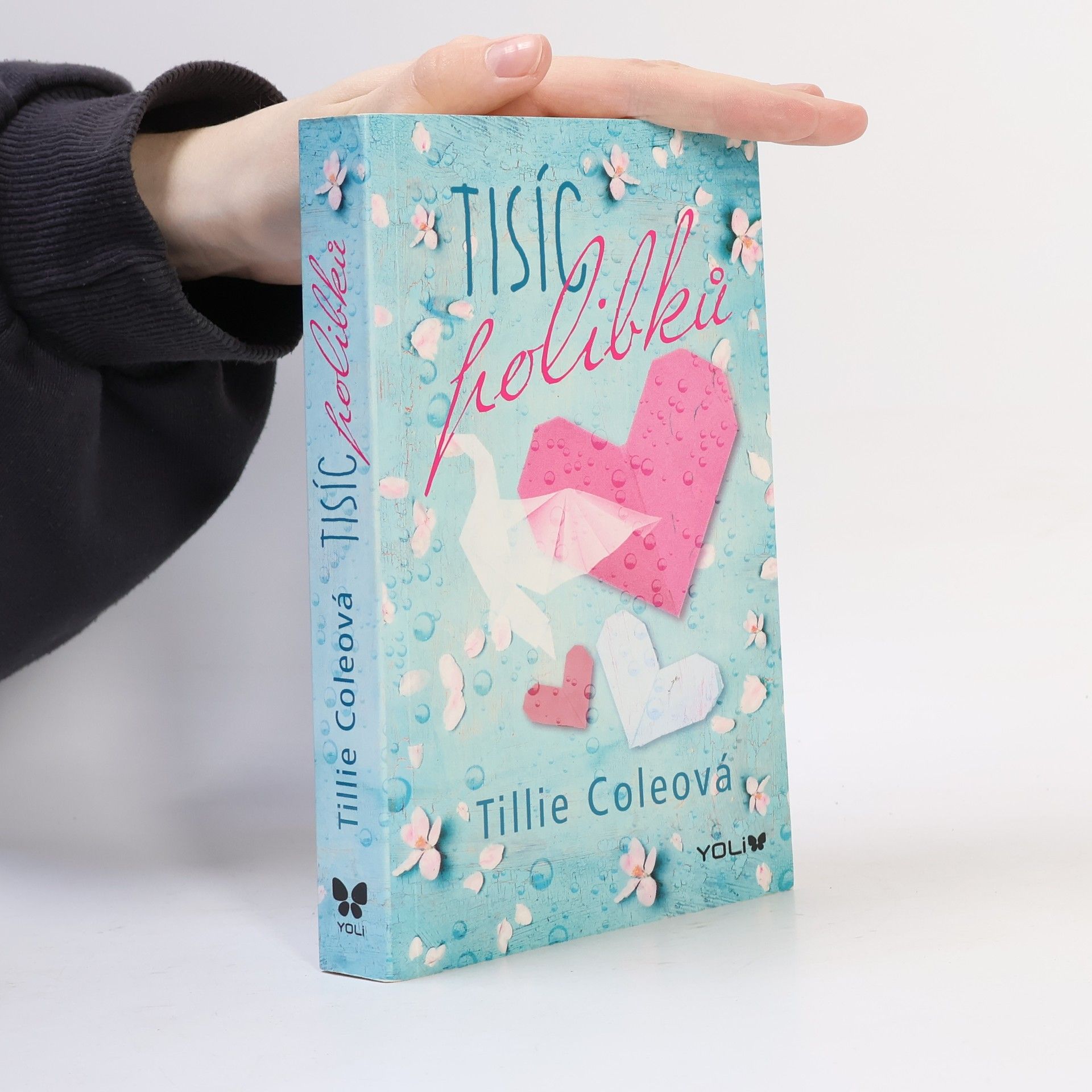 Tillie Cole Tisíc polibků