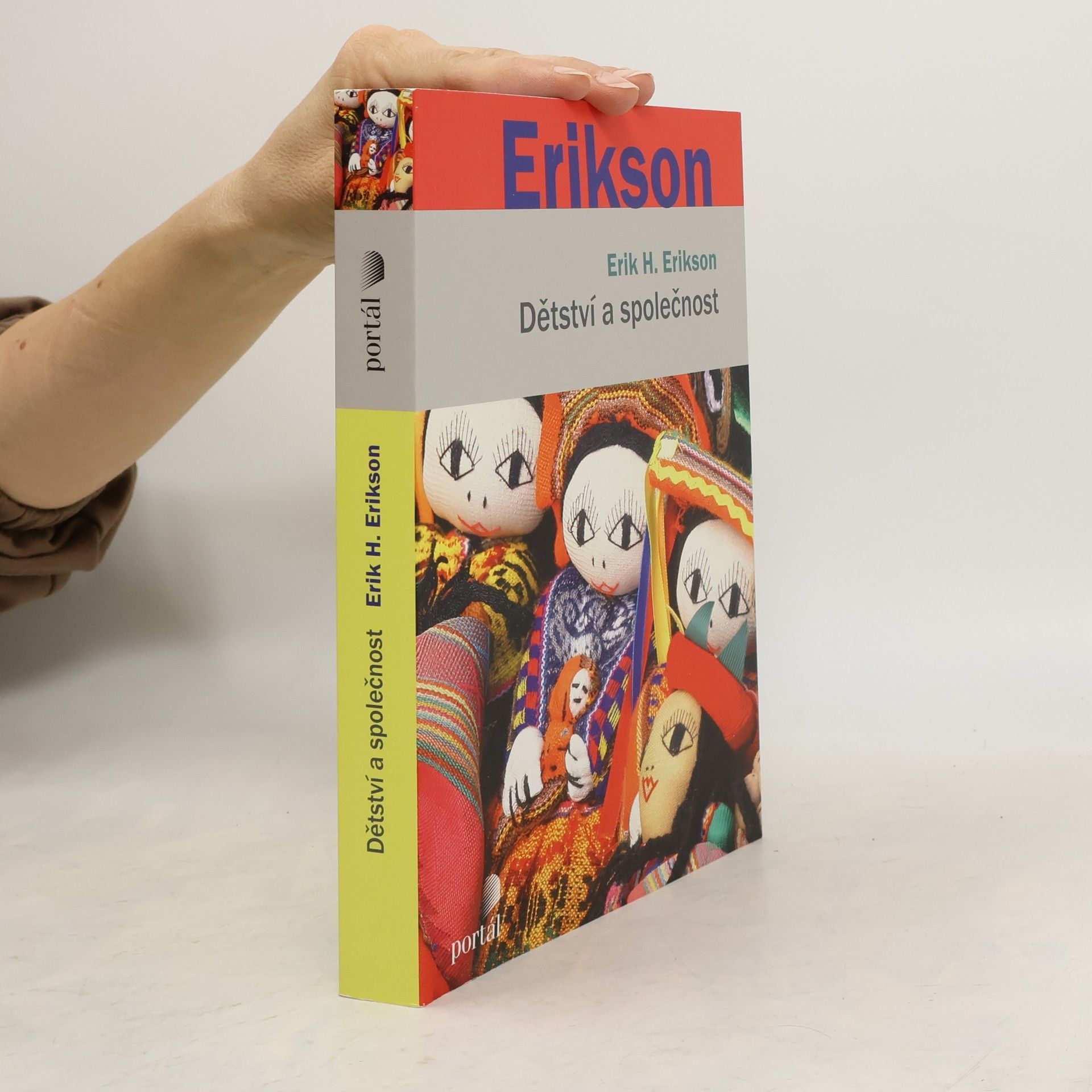 Erik H. Erik Homburger Erikson Dětství a společnost