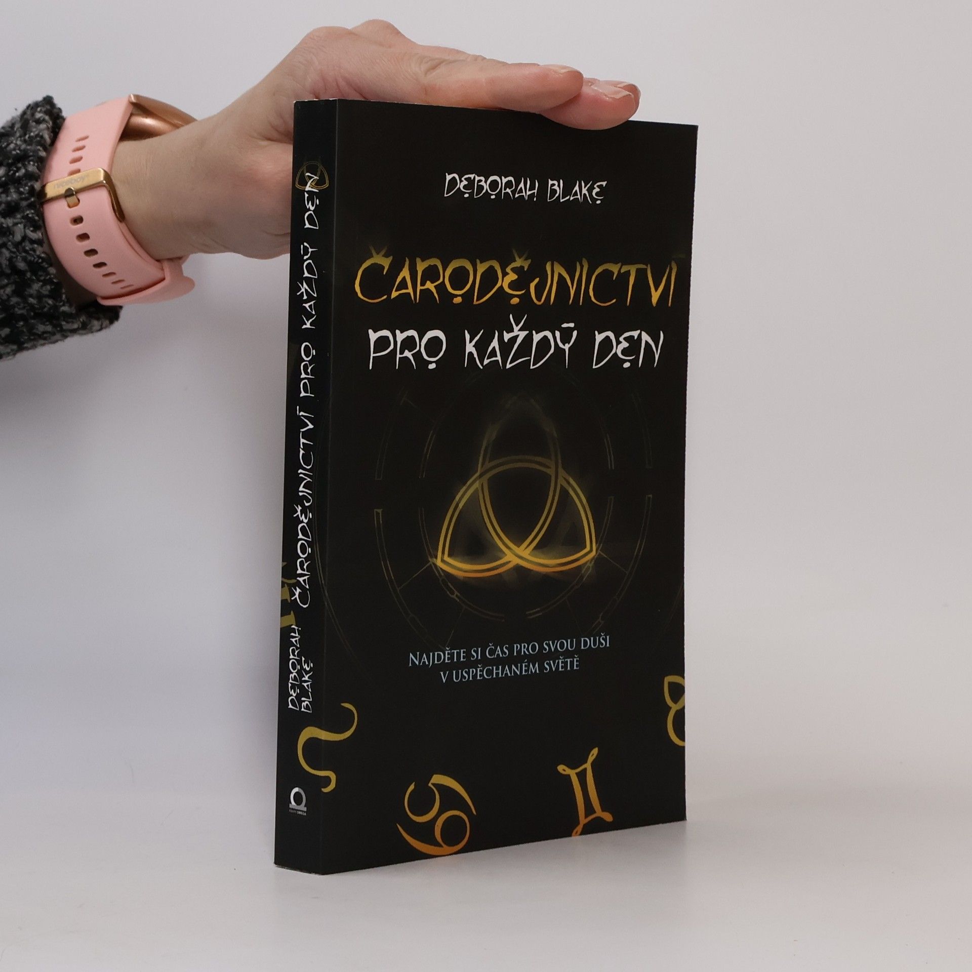 Deborah Blake Čarodějnictví pro každý den