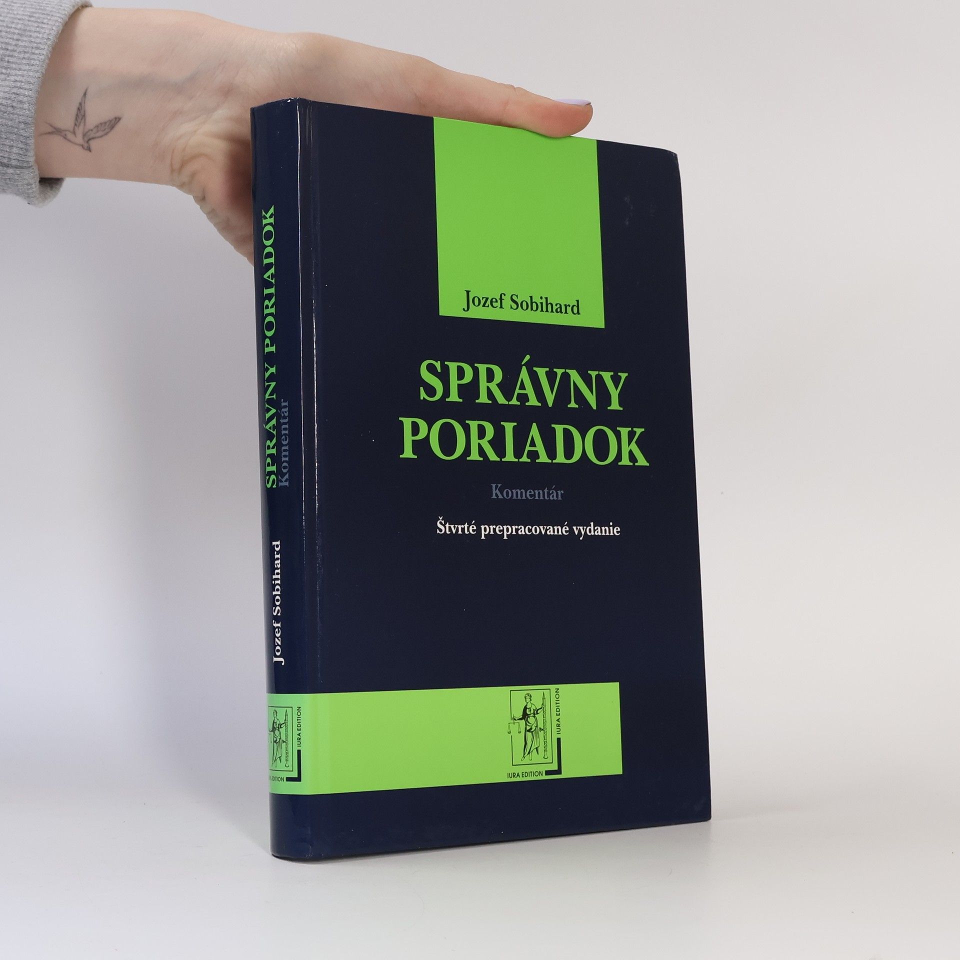 Správny poriadok : komentár