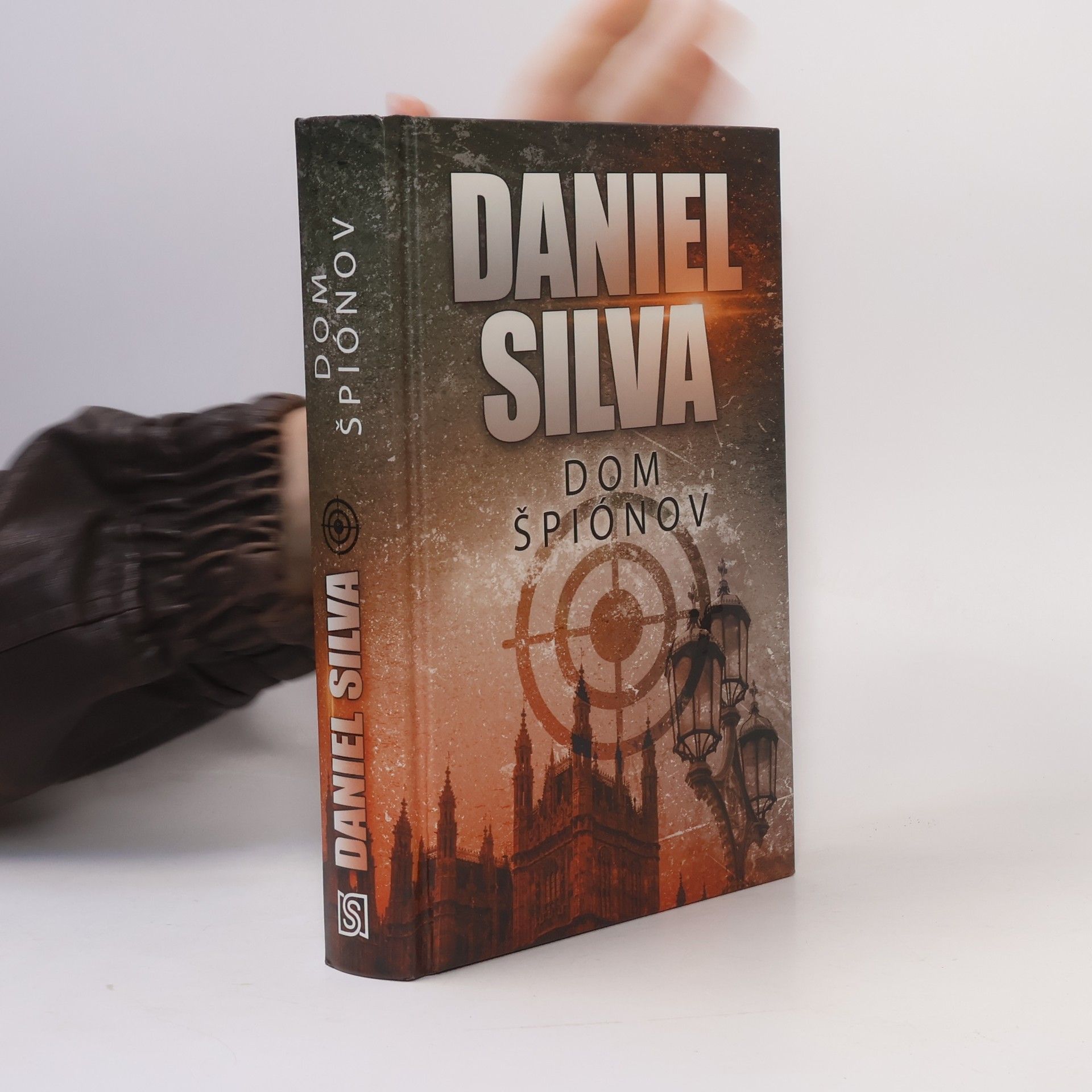 Daniel Silva Dom špiónov