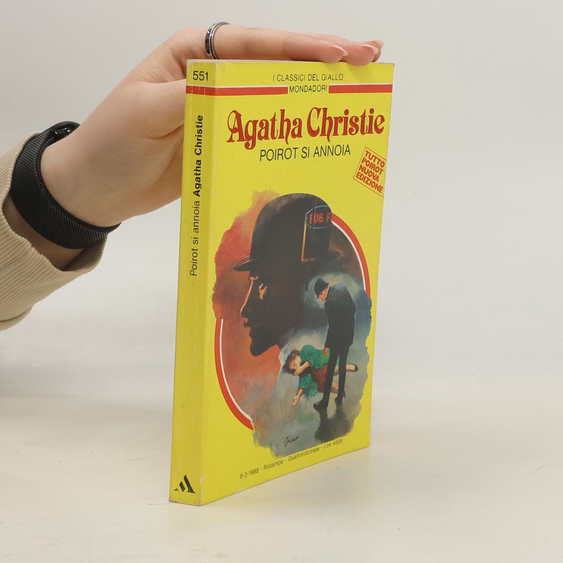 Agatha Christie Poirot si annoia