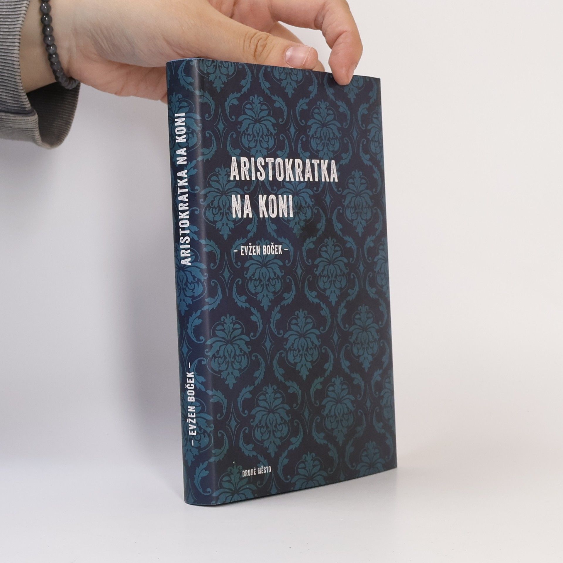 Evžen Boček Aristokratka na koni