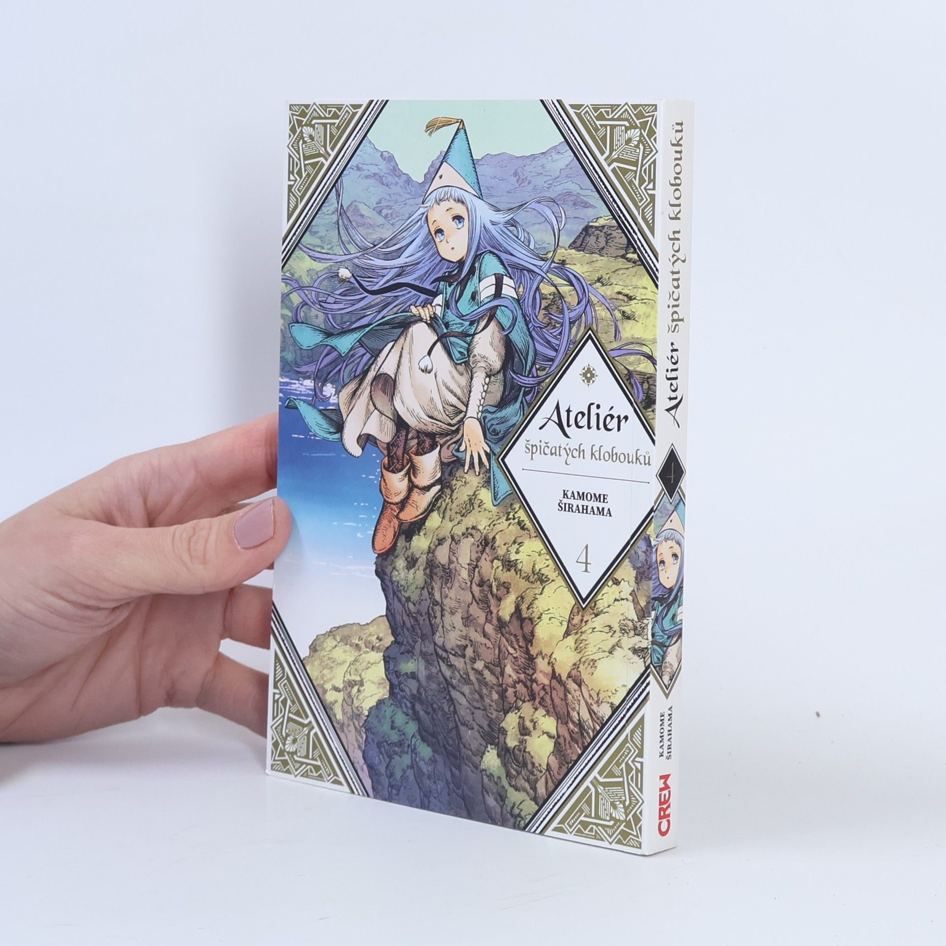 Kamome Shirahama Ateliér špičatých klobouků 4