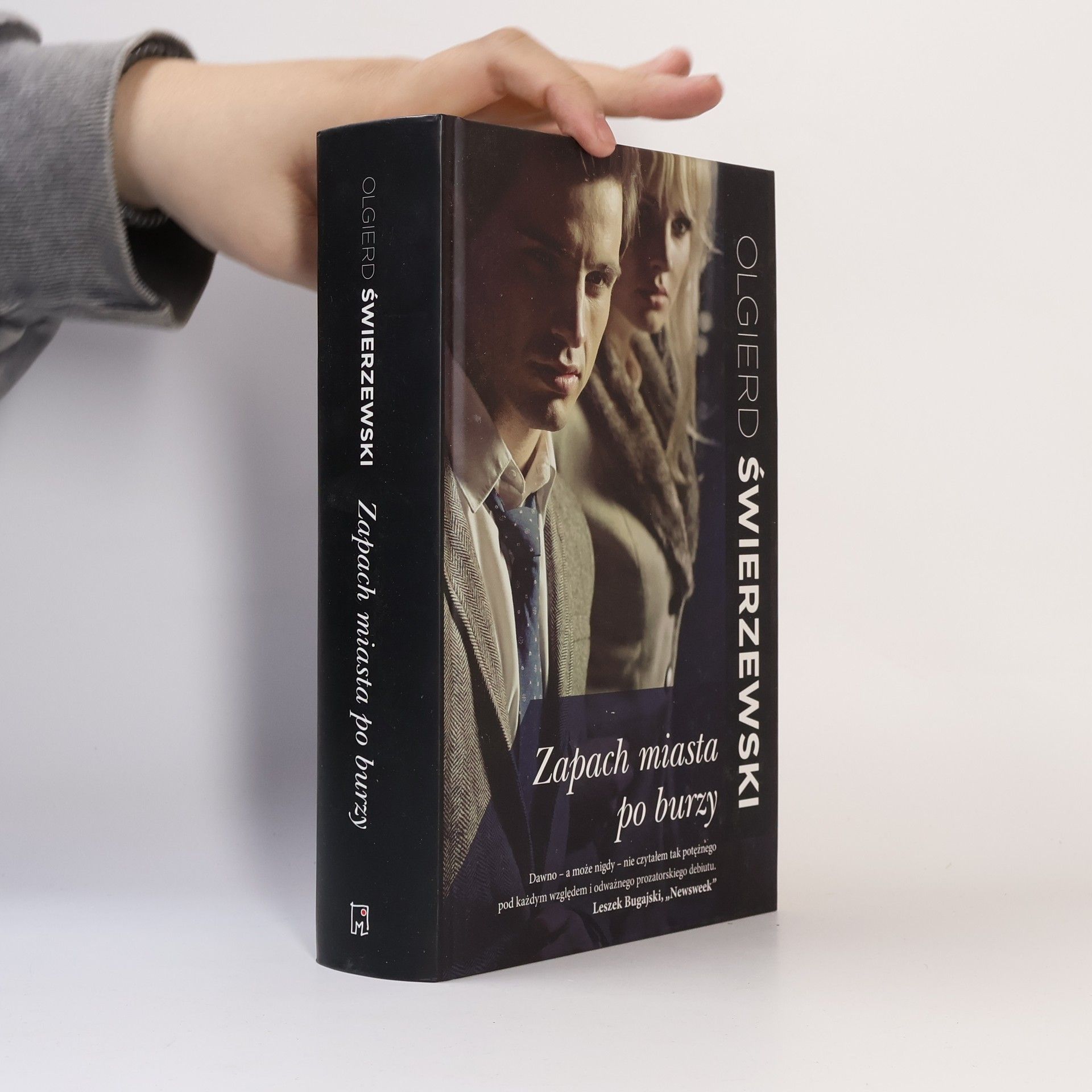 OLGIERD ŚWIERZEWSKI Zapach miasta po burzy