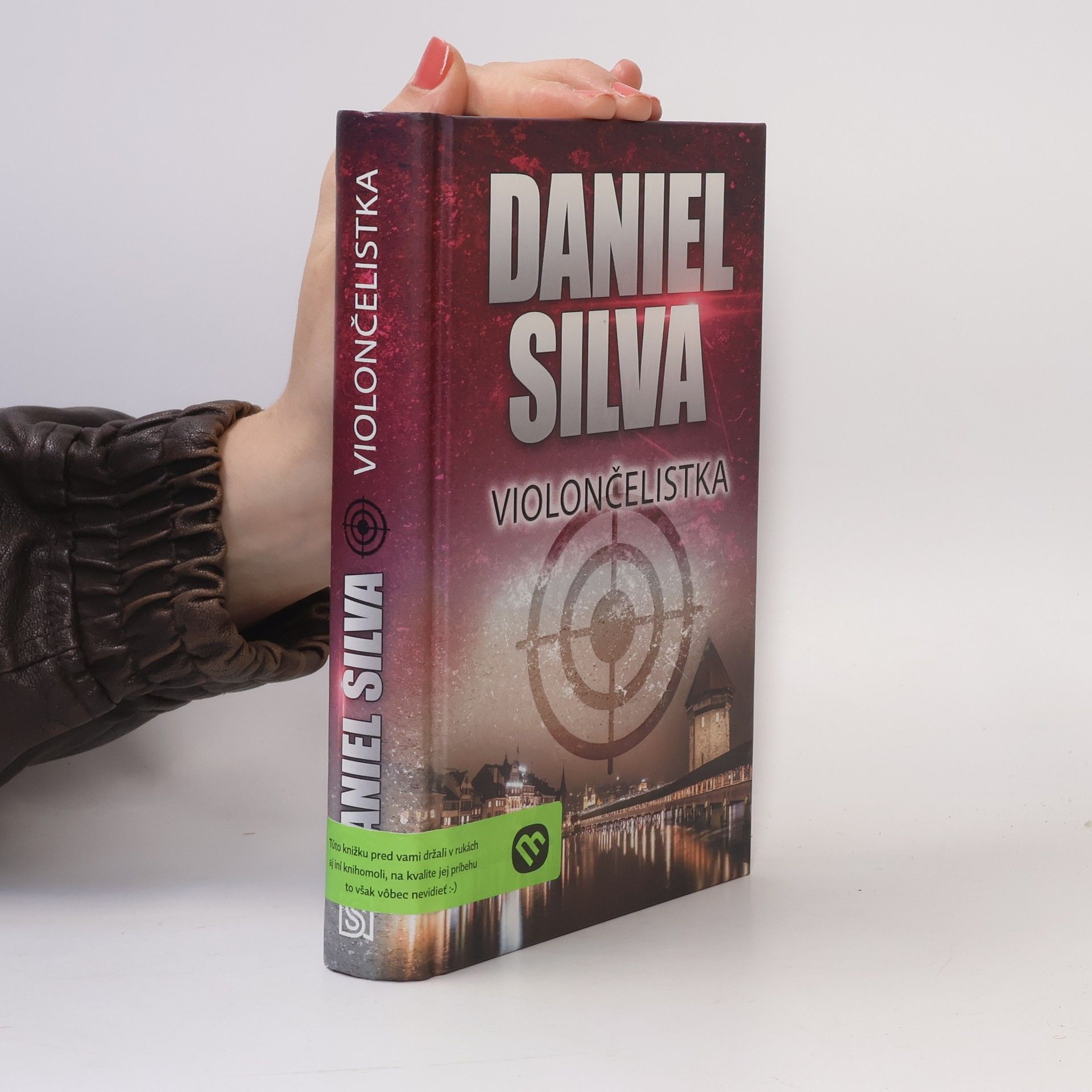 Daniel Silva Violončelistka