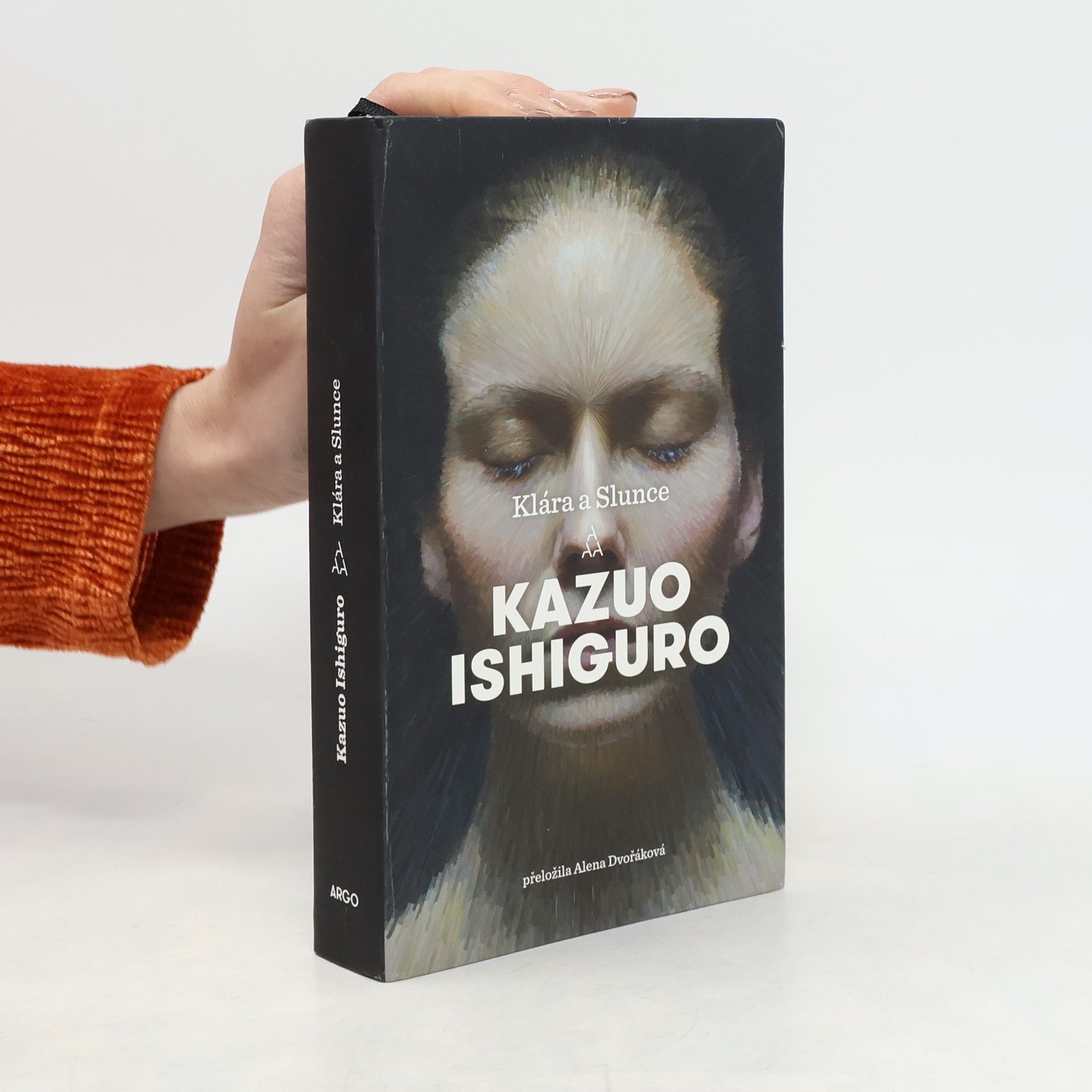 Kazuo Ishiguro Klára a Slunce