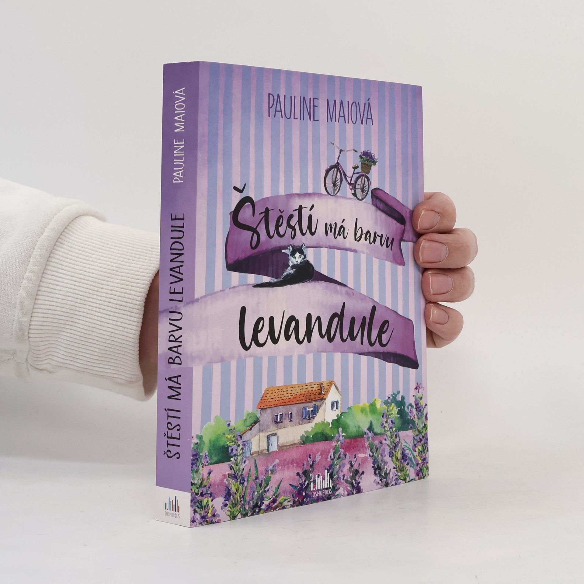 Pauline Mai Štěstí má barvu levandule