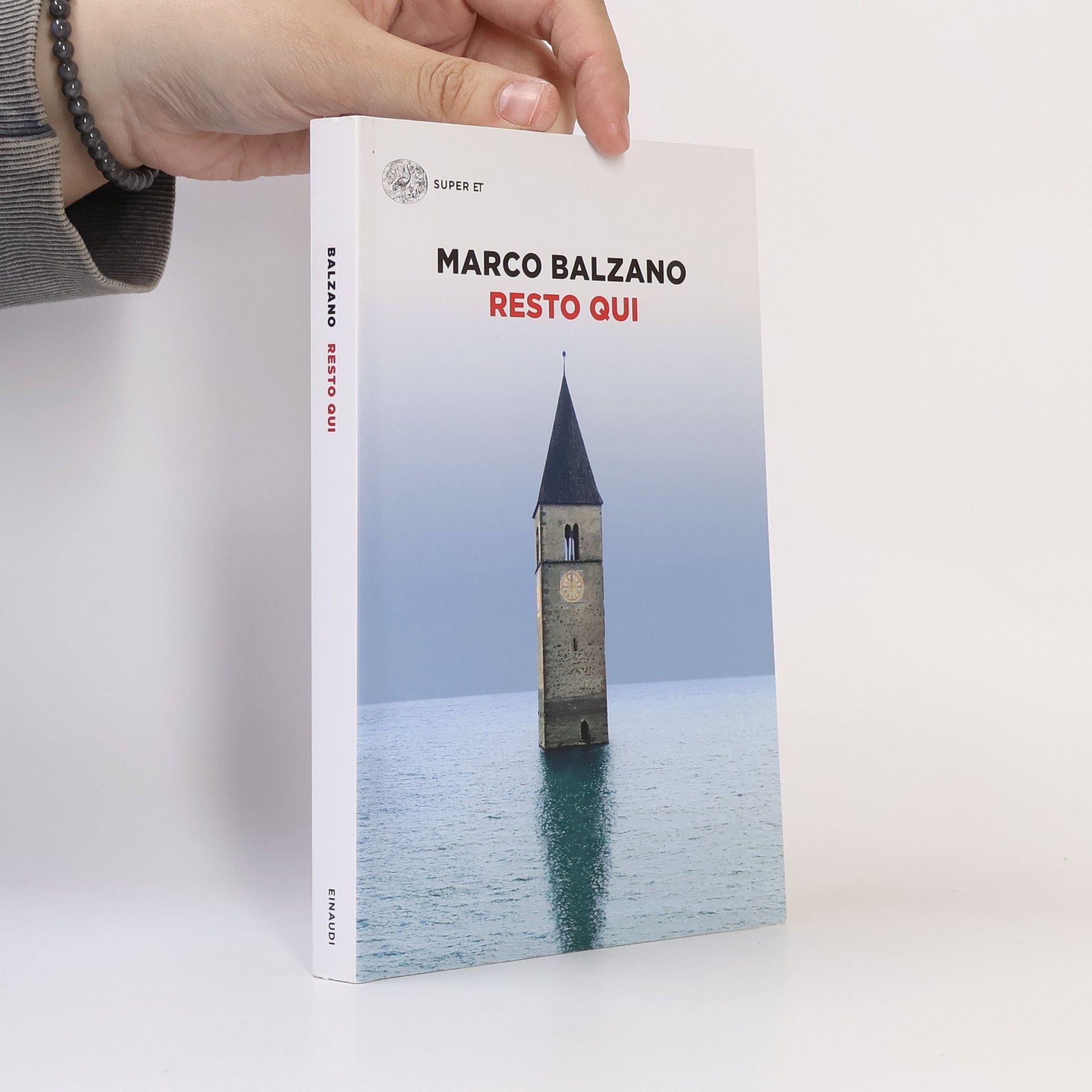 Marco Balzano Resto qui