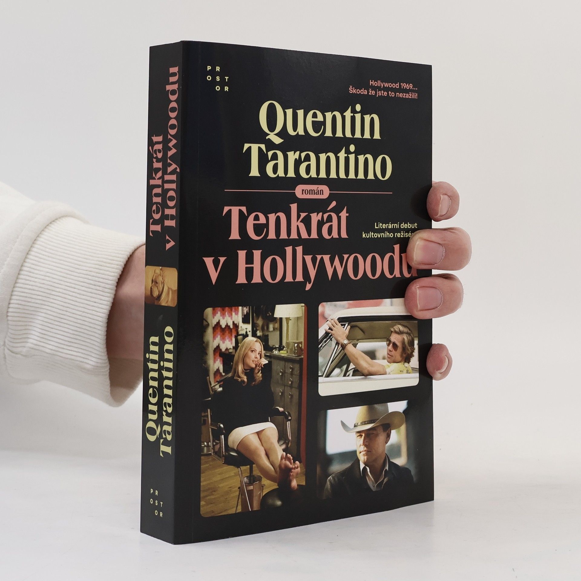 Quentin Tarantino Tenkrát v Hollywoodu : román
