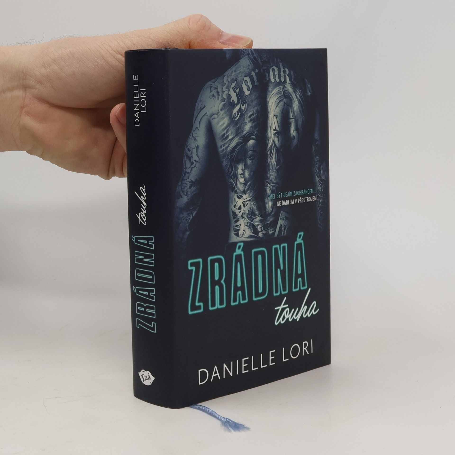 Danielle Lori Zrádná touha