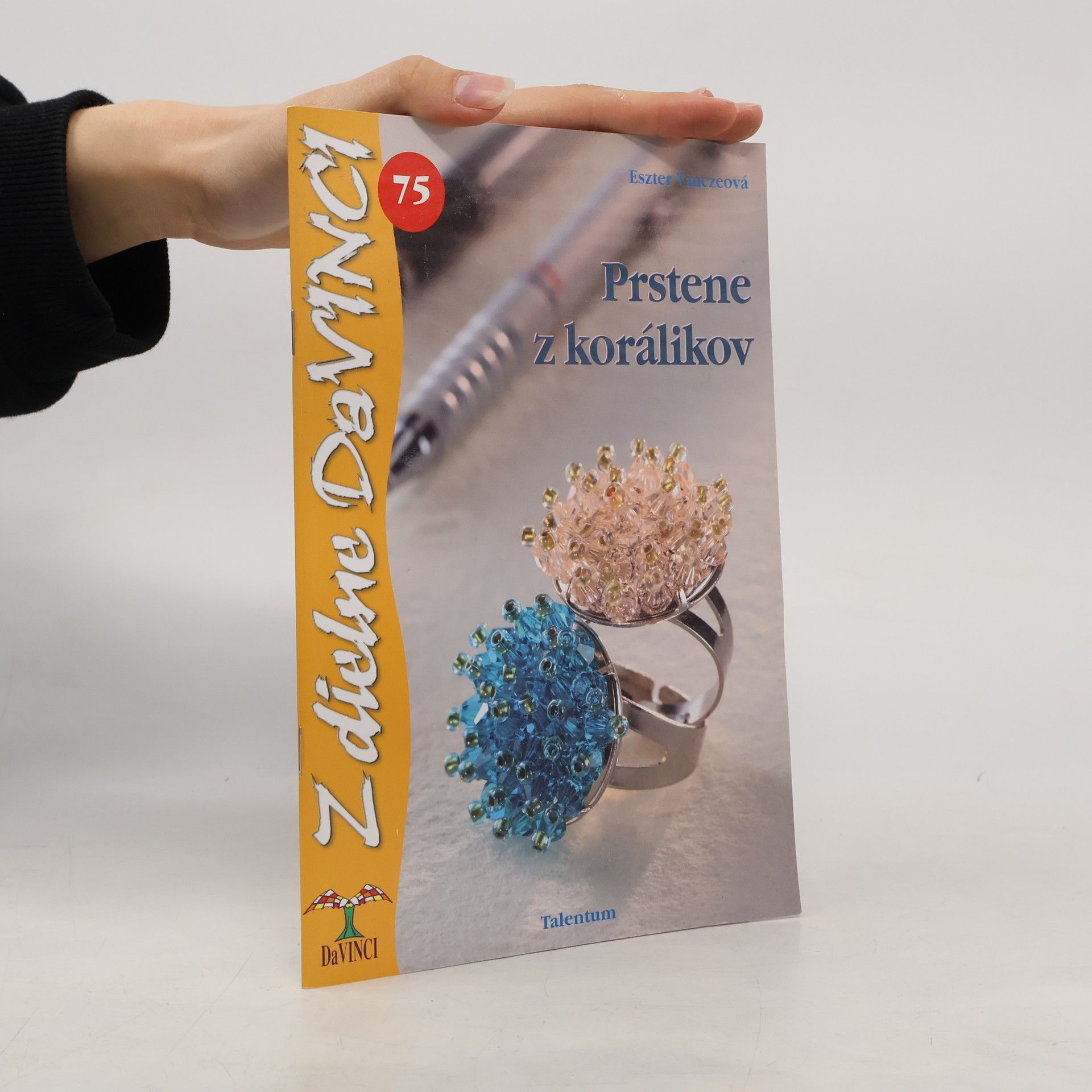 Eszter Vinczeová Prstene z korálikov