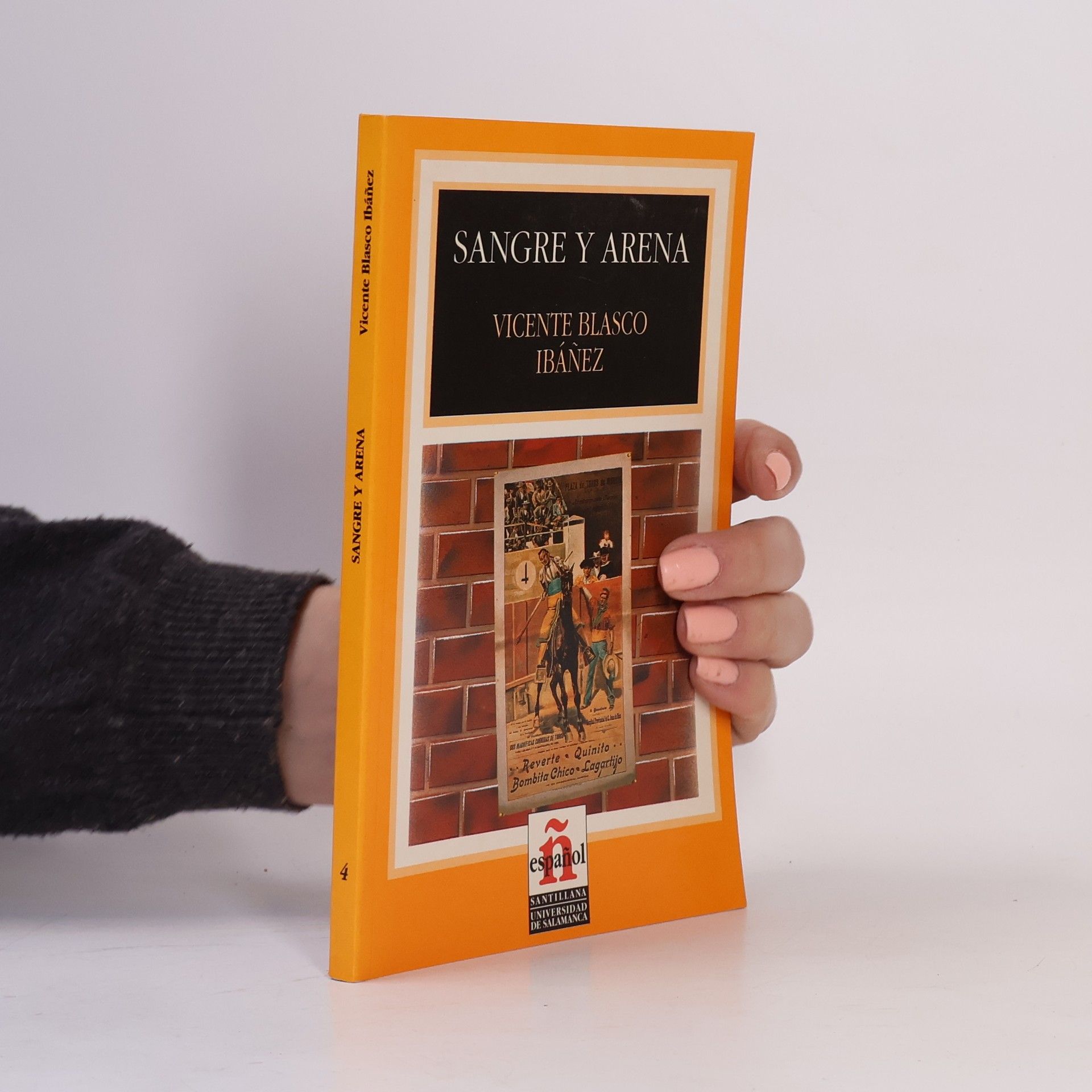 Leer en Español - 4: Sangre y arena