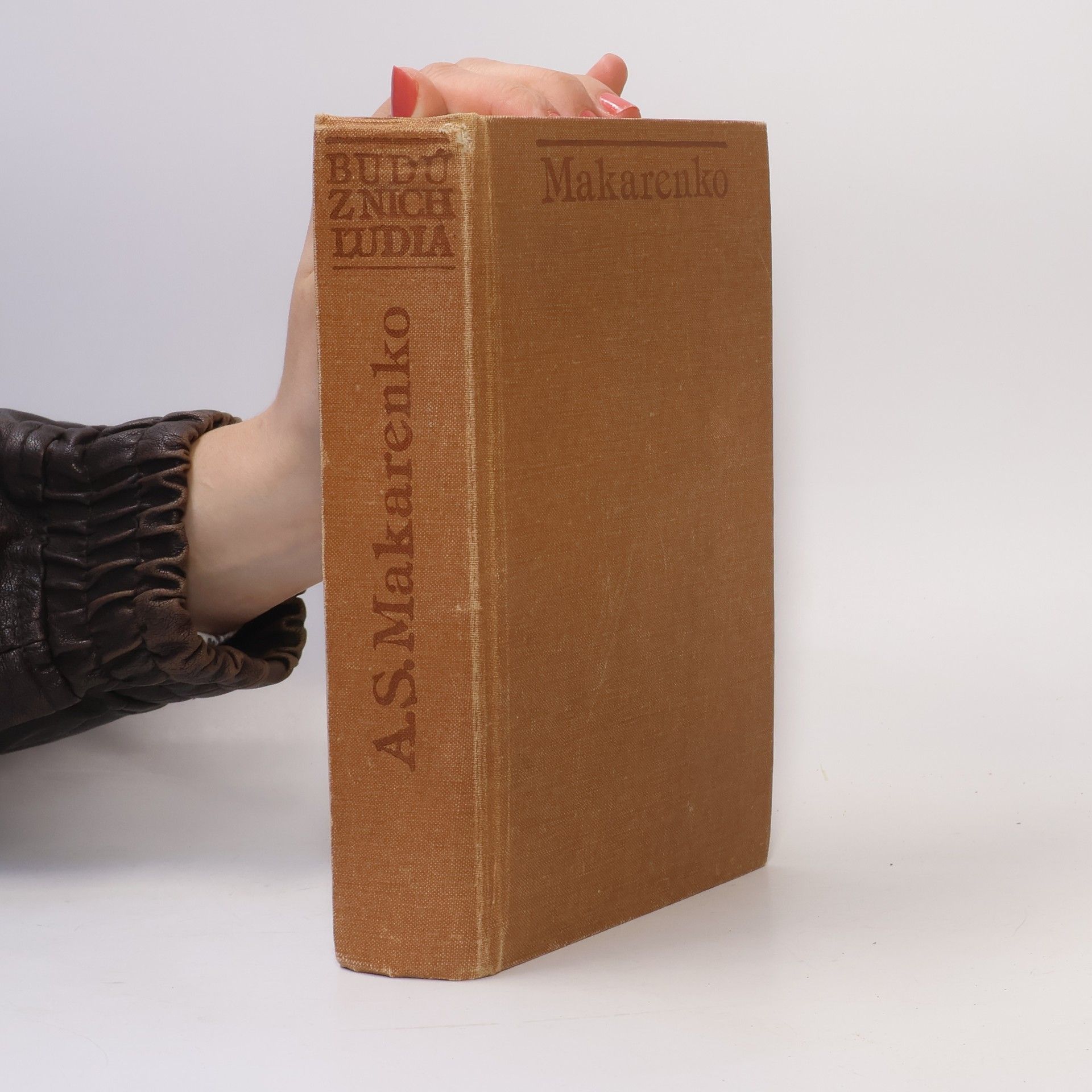 Anton Makarenko Budú z nich ľudia