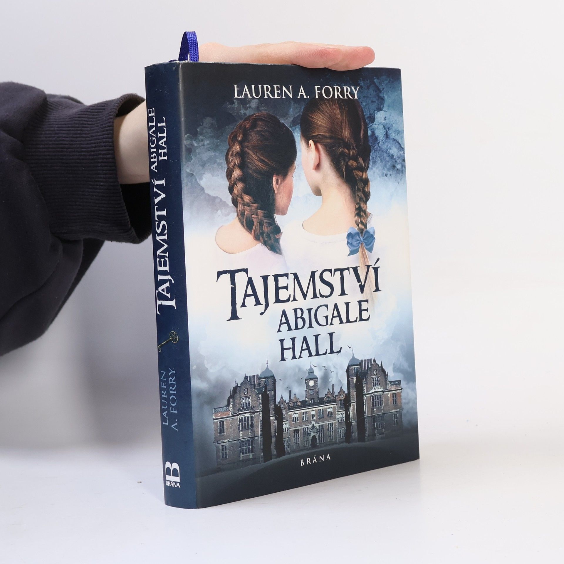 Lauren A. Forry Tajemství Abigalle Hall