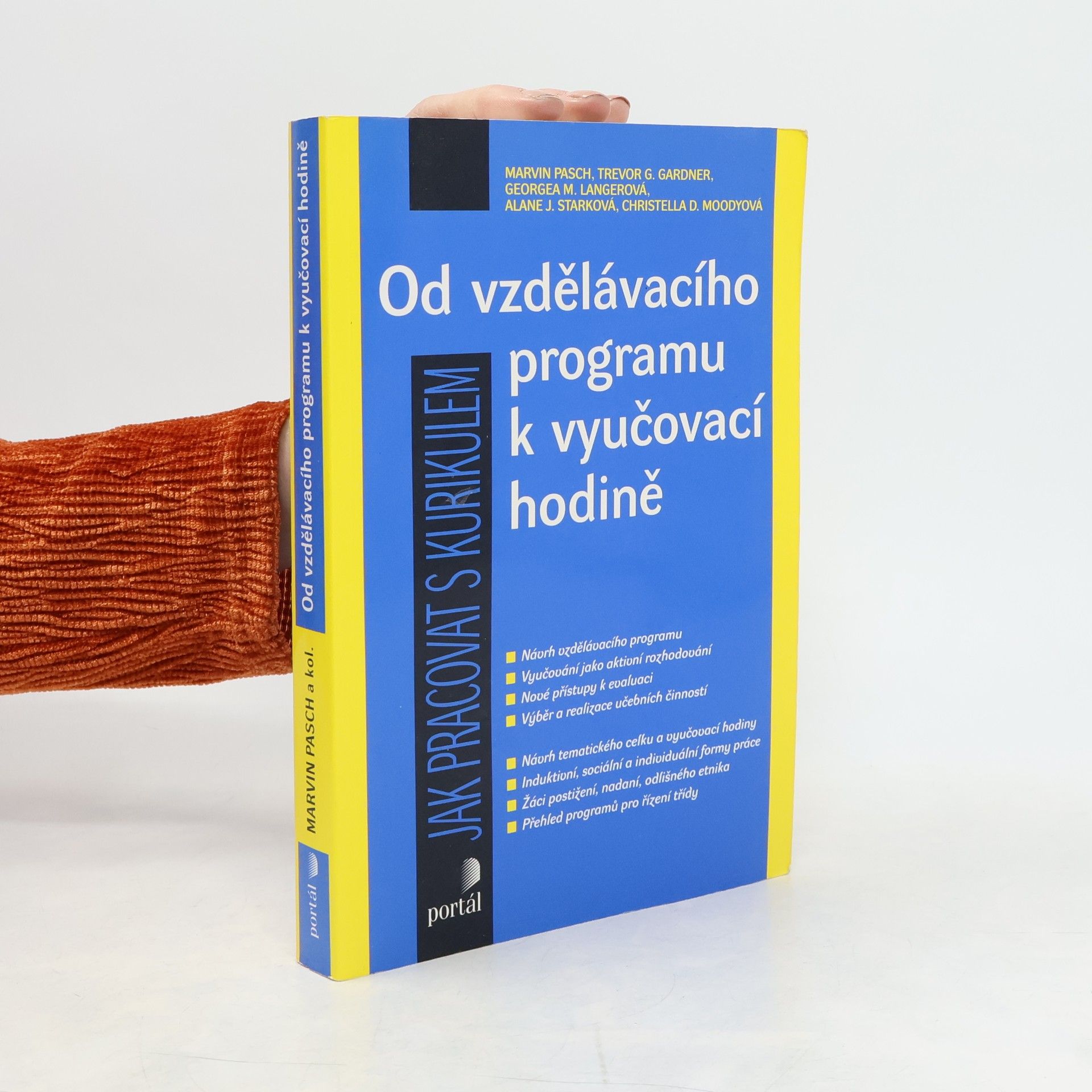 Marvin Pasch Od vzdělávacího programu k vyučovací hodině