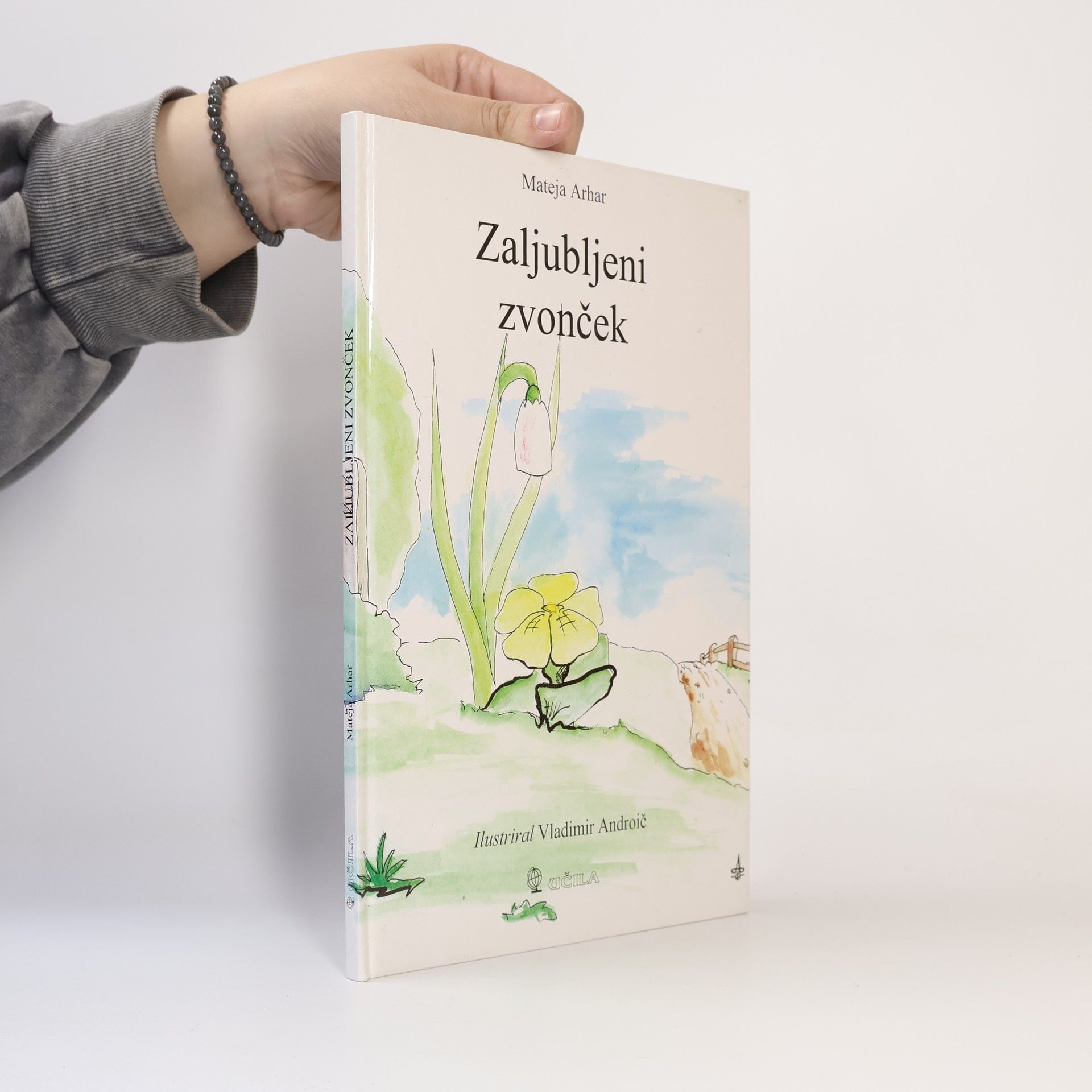 Mateja Arhar Zaljubljeni zvonček