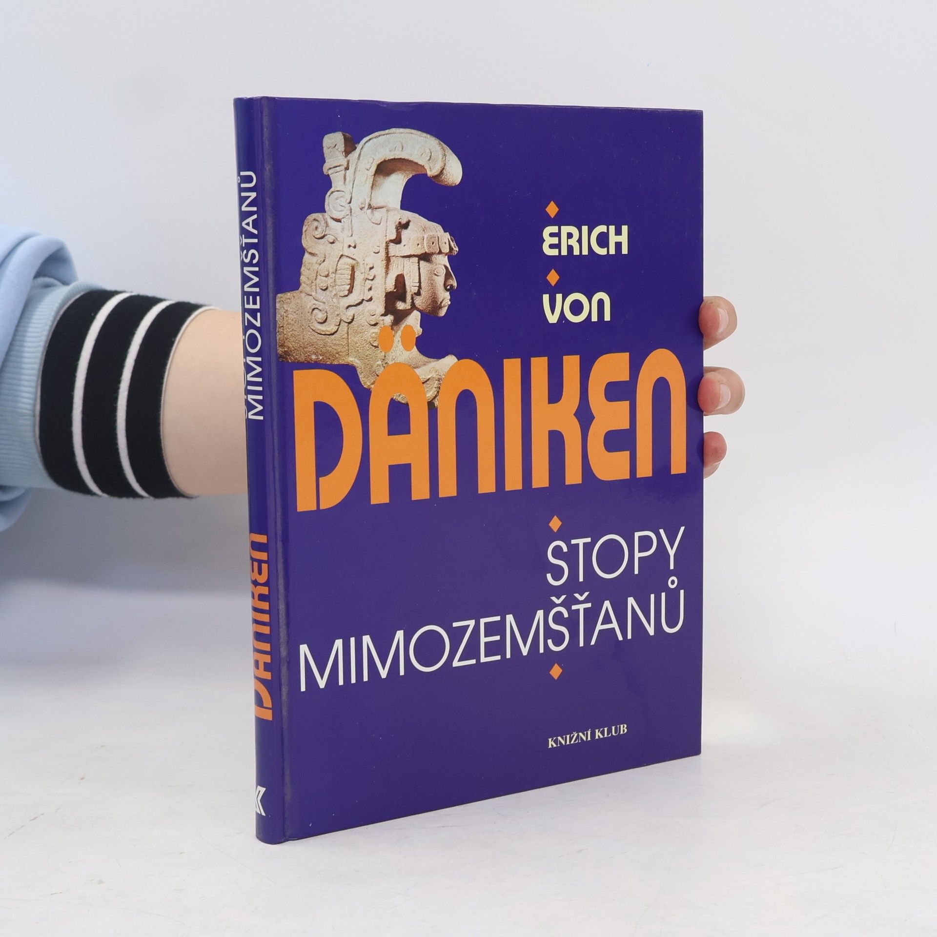 Erich von Däniken Stopy mimozemšťanů