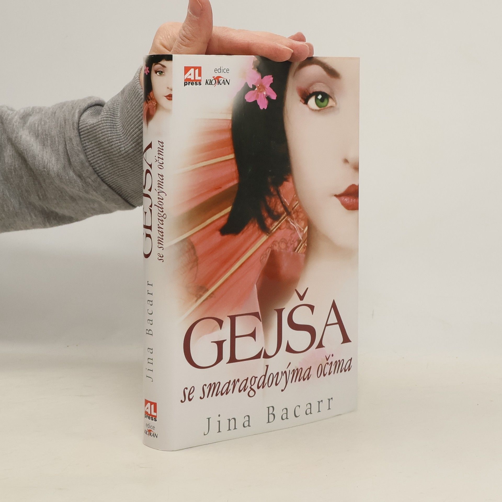 Ba Jin Gejša se smaragdovýma očima