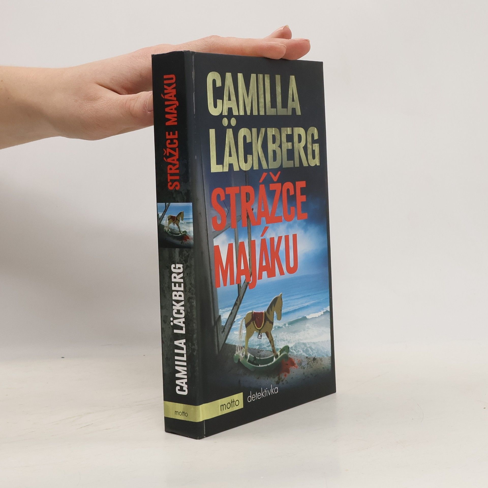 Camilla Läckberg Strážce majáku