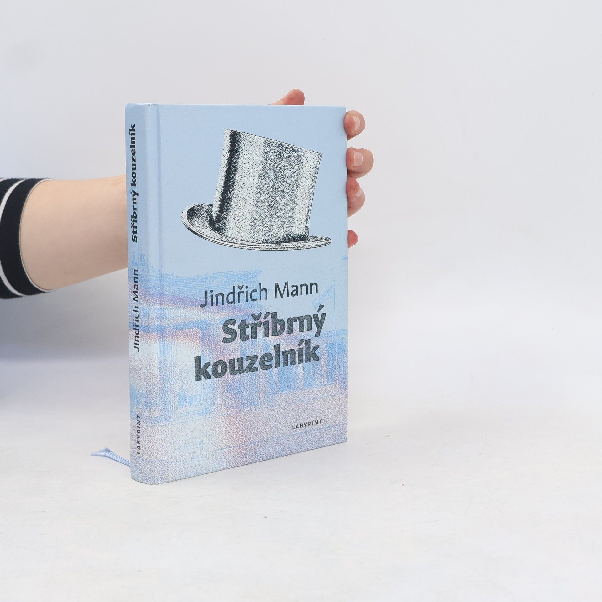 Stříbrný kouzelník