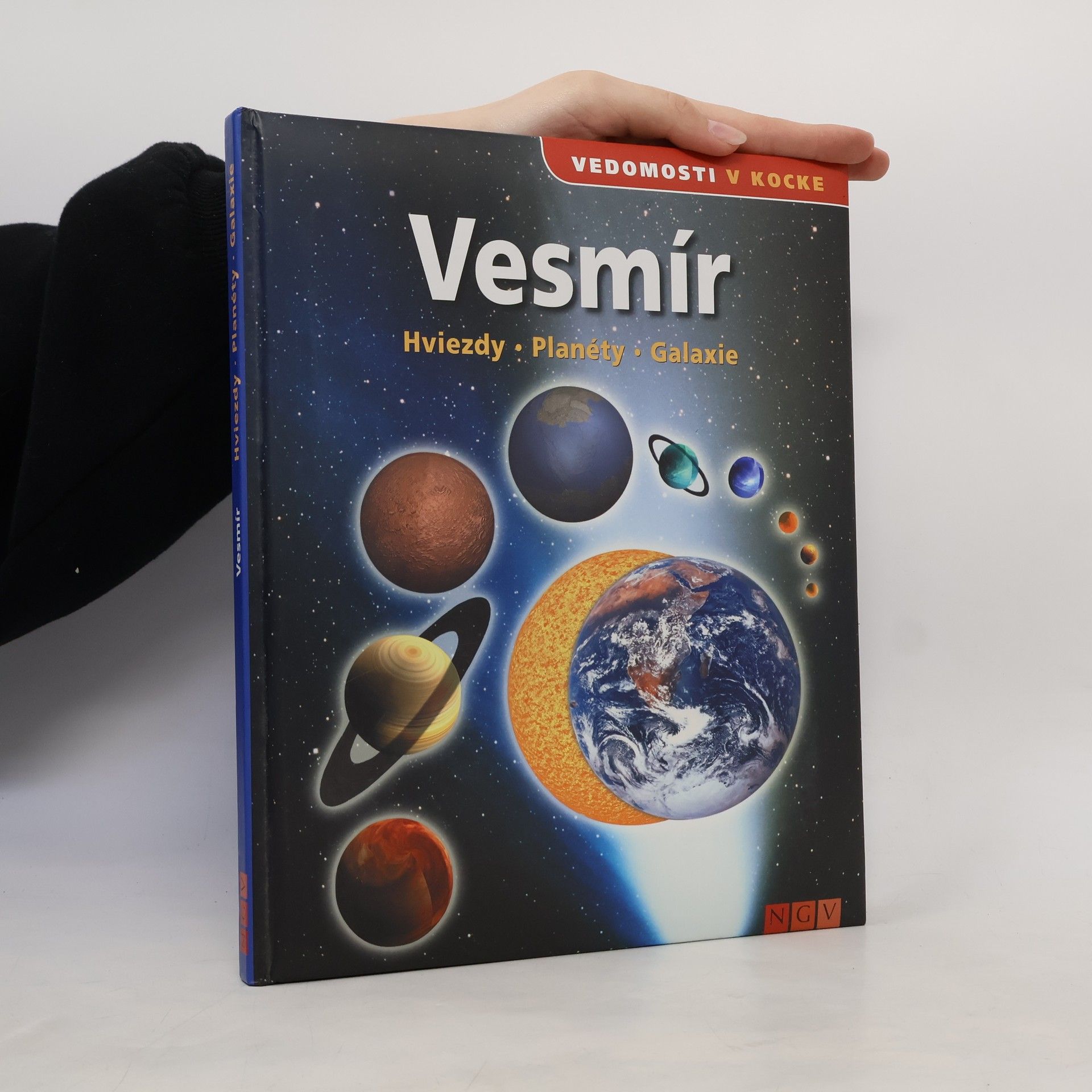 AA.VV. Vesmír. Hviezdy. Planéty. Galaxie