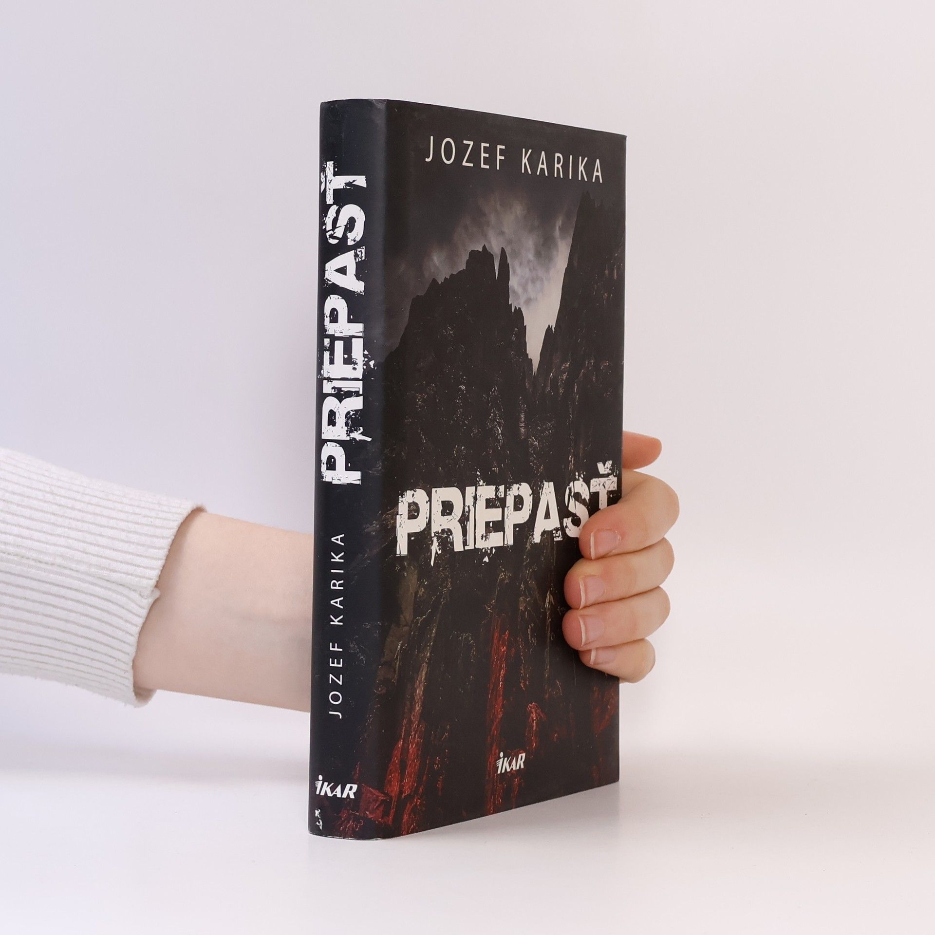 Jozef Karika Priepasť