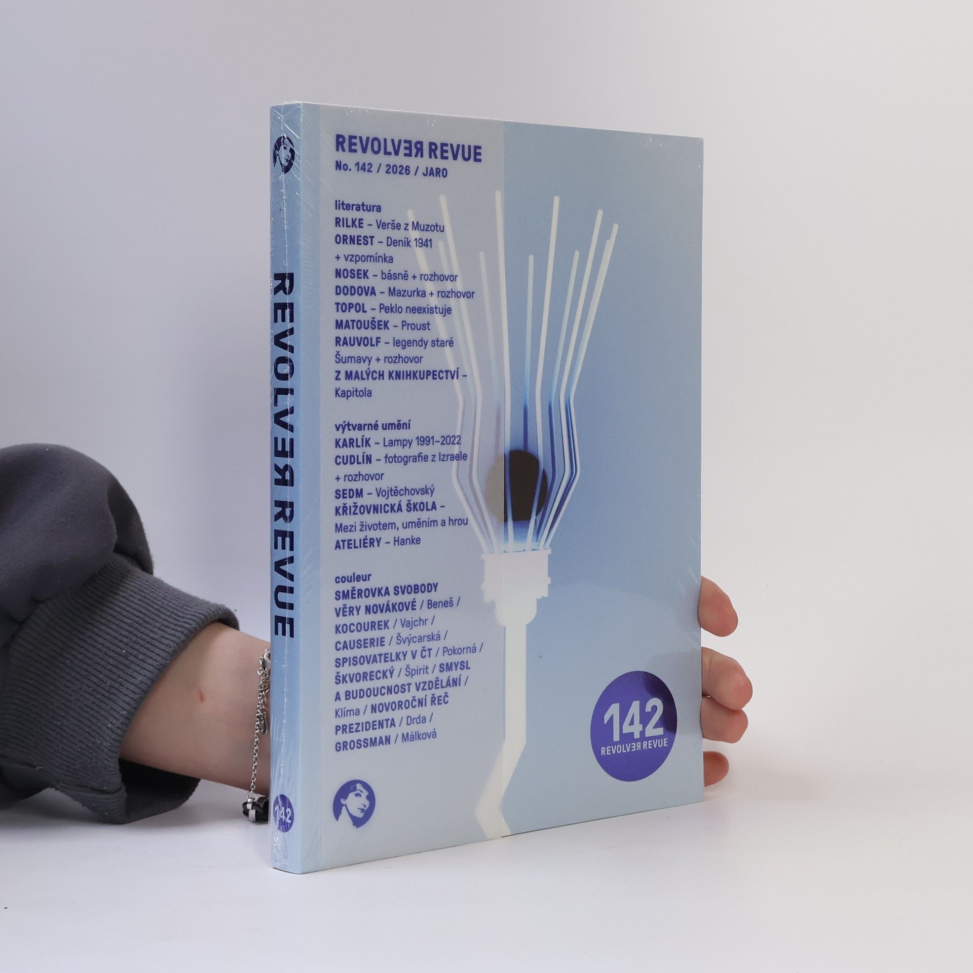 Kolektiv autorů Revolver Revue 142