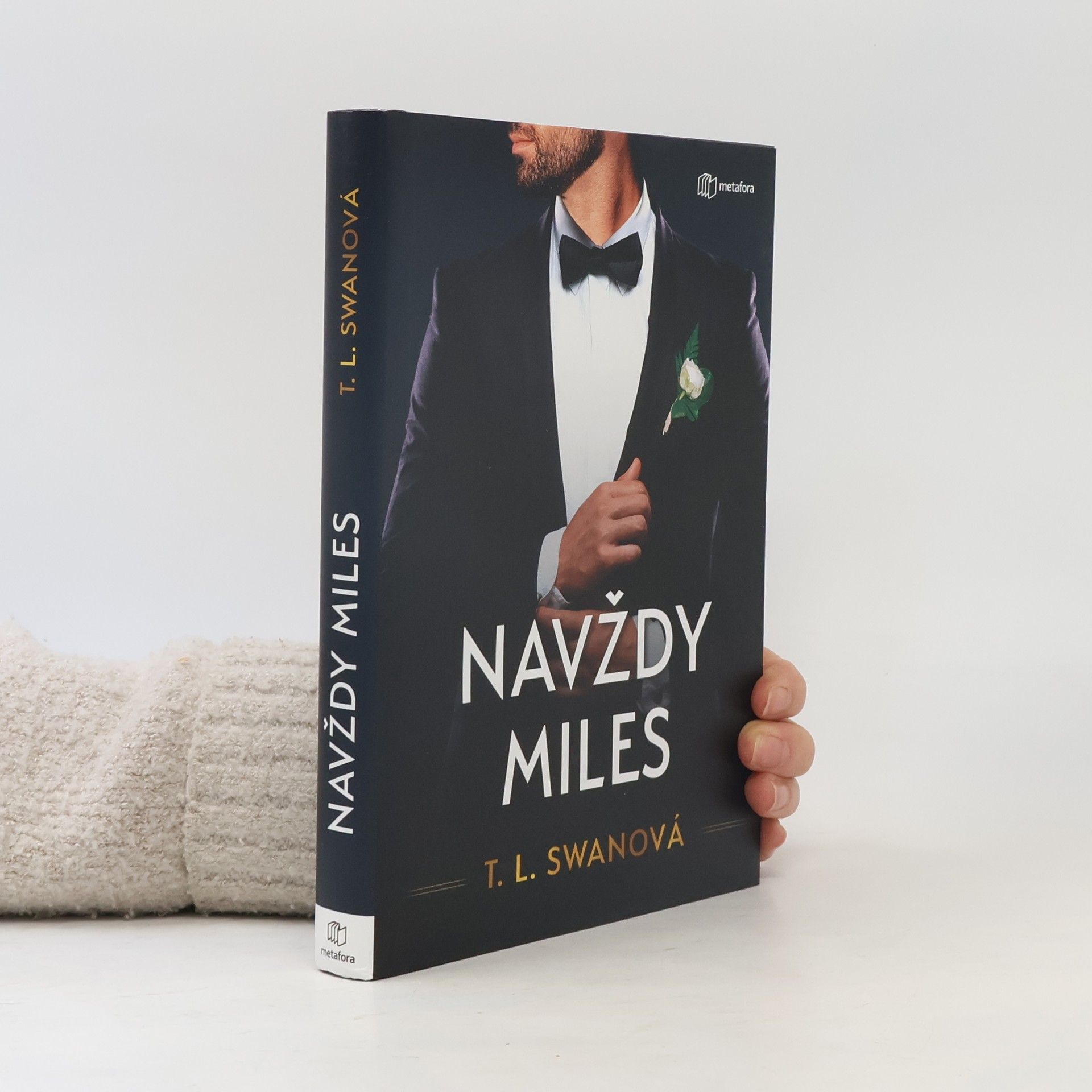 T. L. Swan Navždy Miles