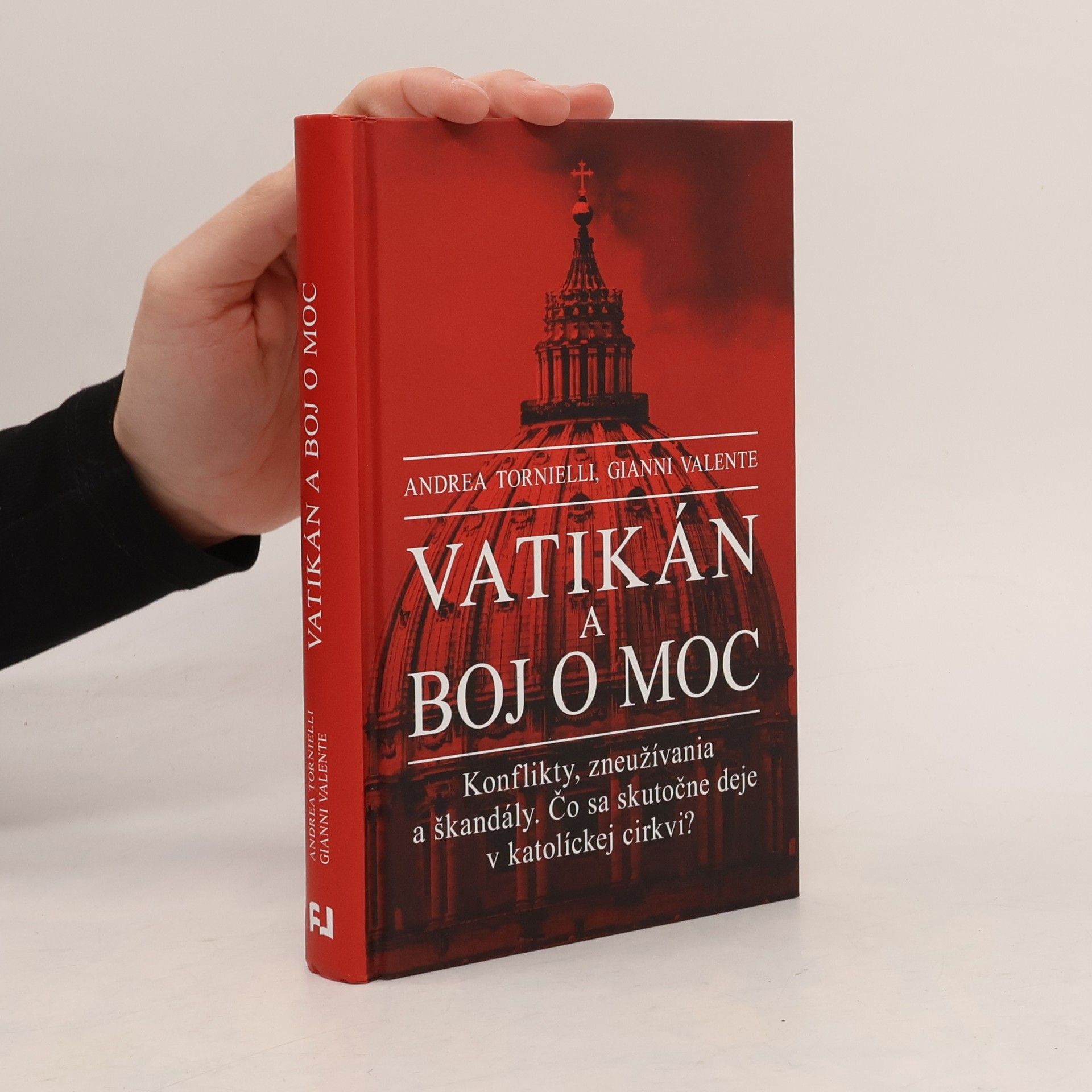 Vatikán a boj o moc