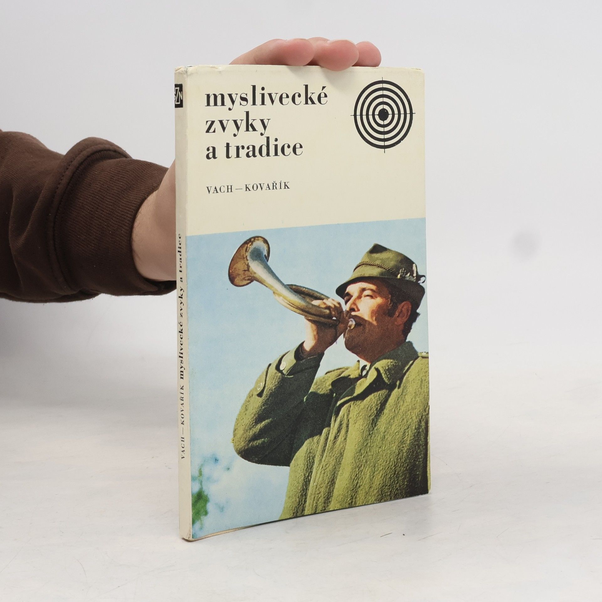 Milan Vach Myslivecké zvyky a tradice