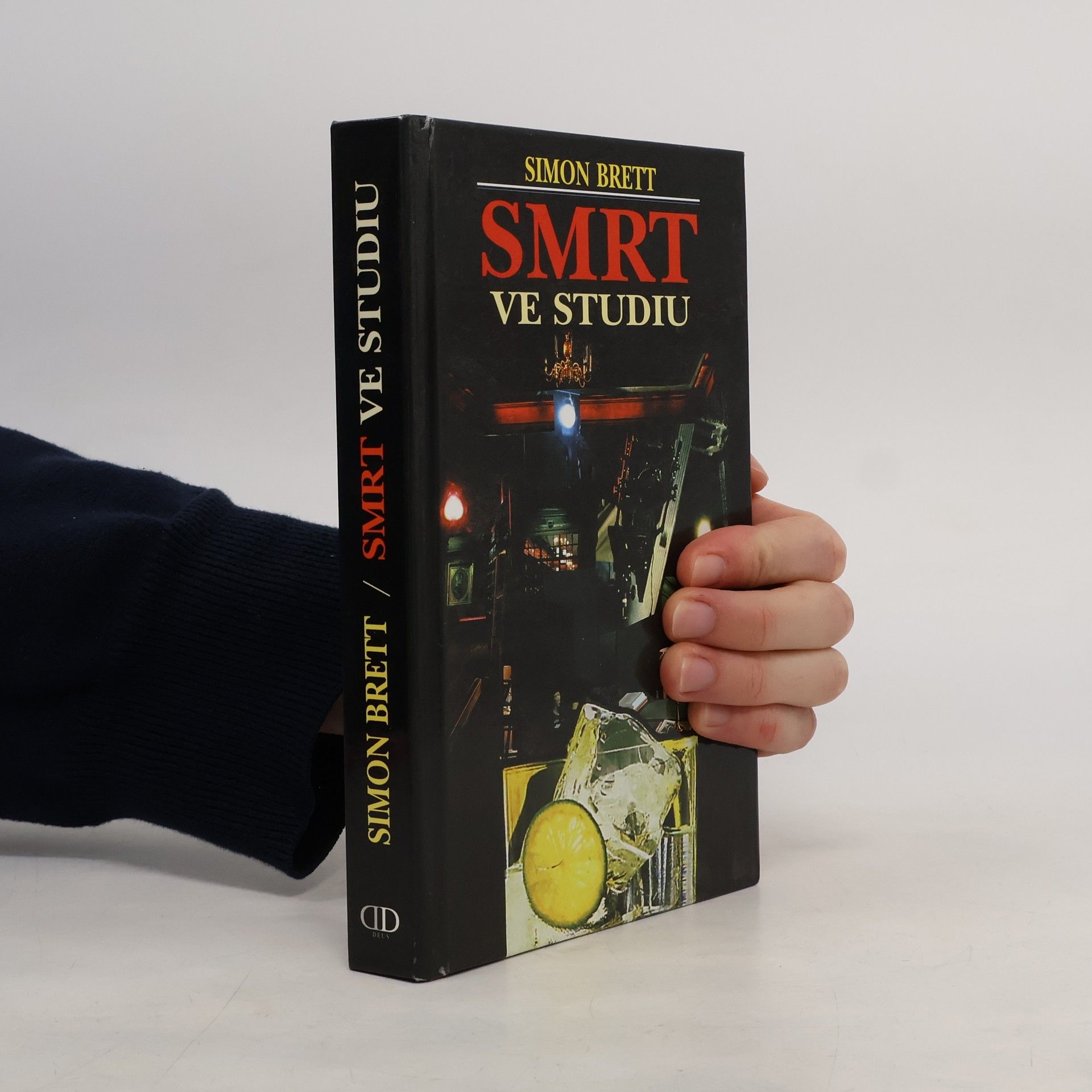 Simon Brett Smrt ve studiu